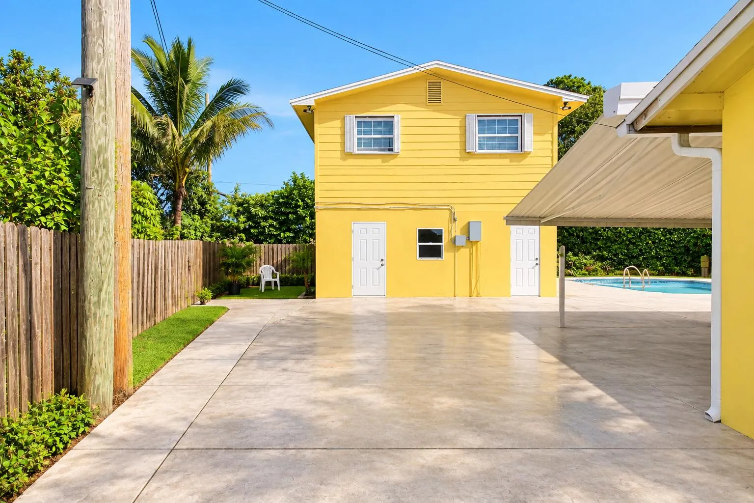 5877 Fair Green Road