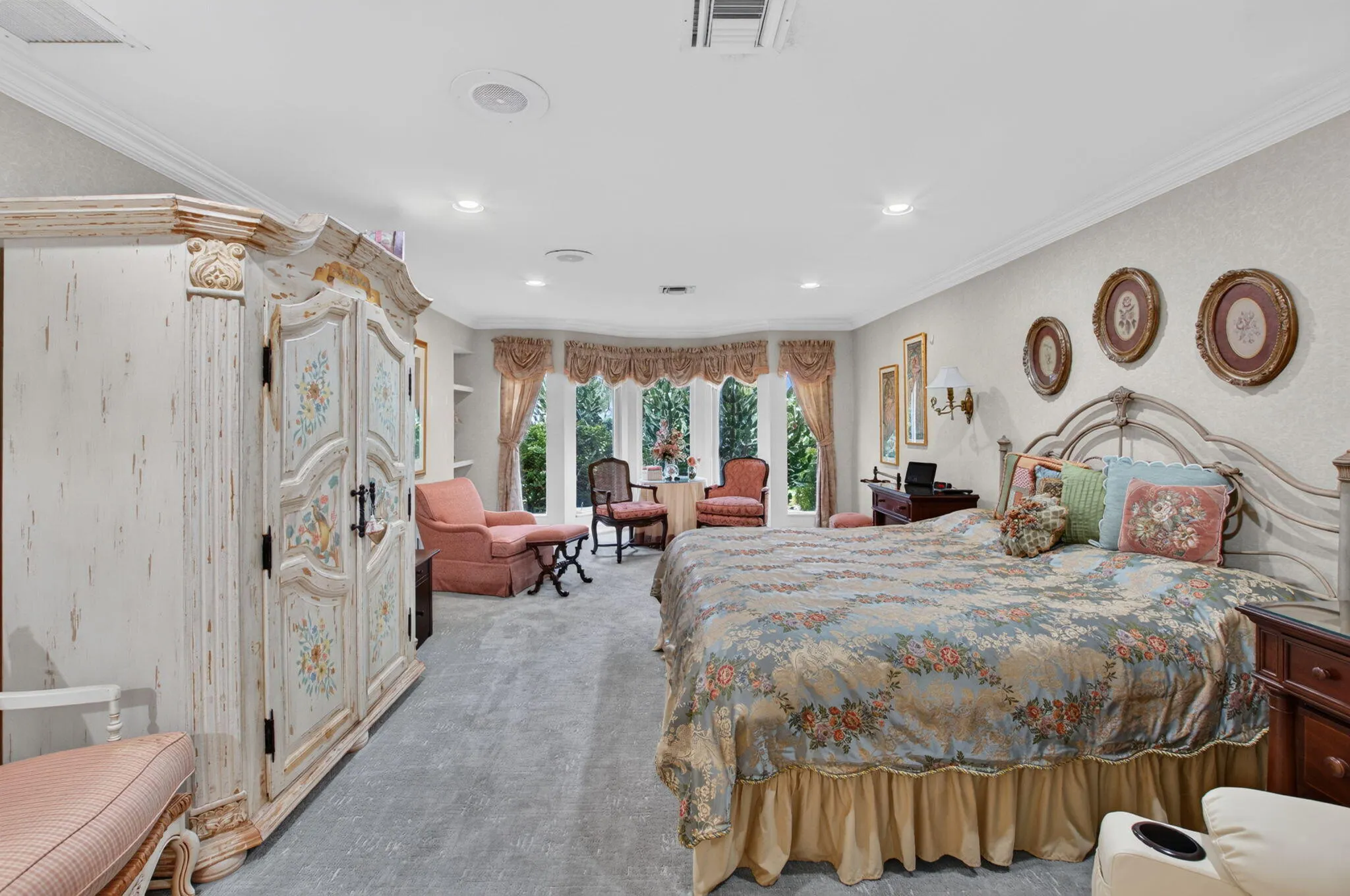 7603 CEDARWOOD Circle