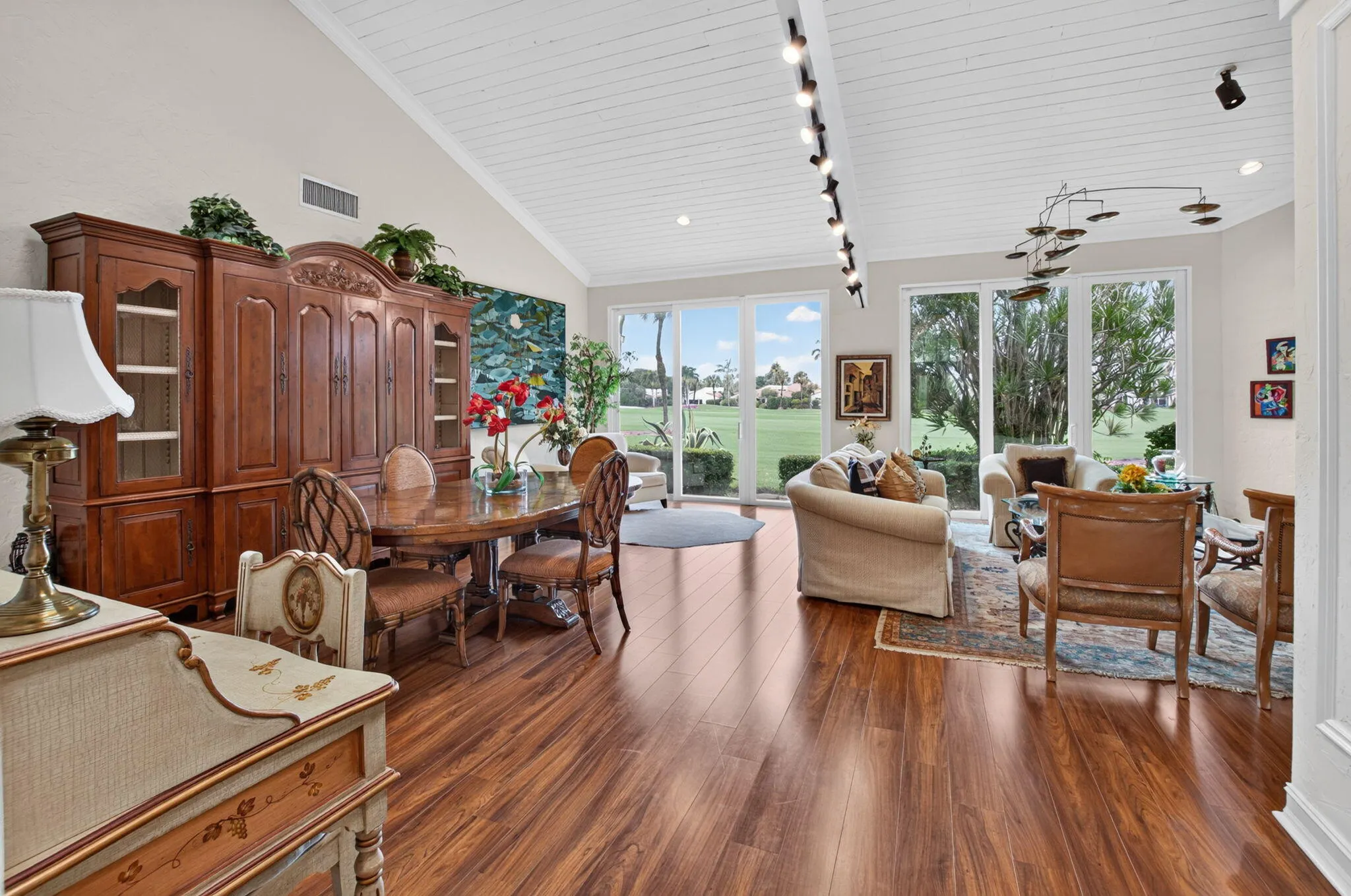 7603 CEDARWOOD Circle