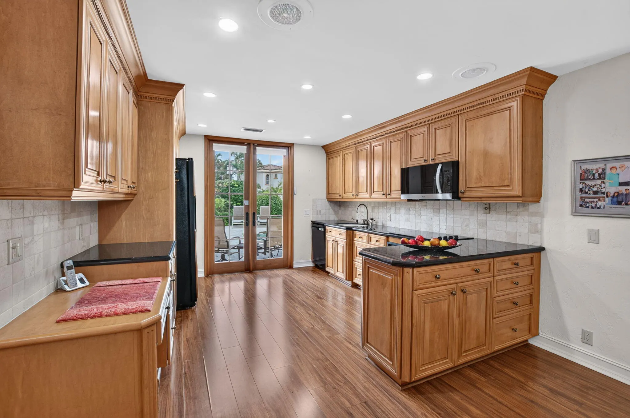 7603 CEDARWOOD Circle