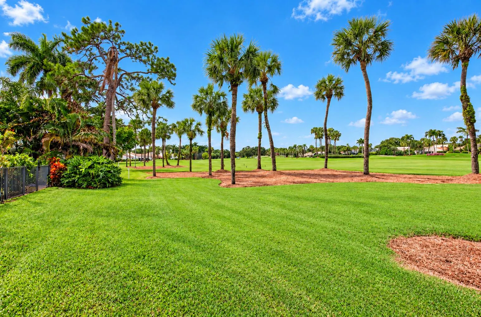 7603 CEDARWOOD Circle