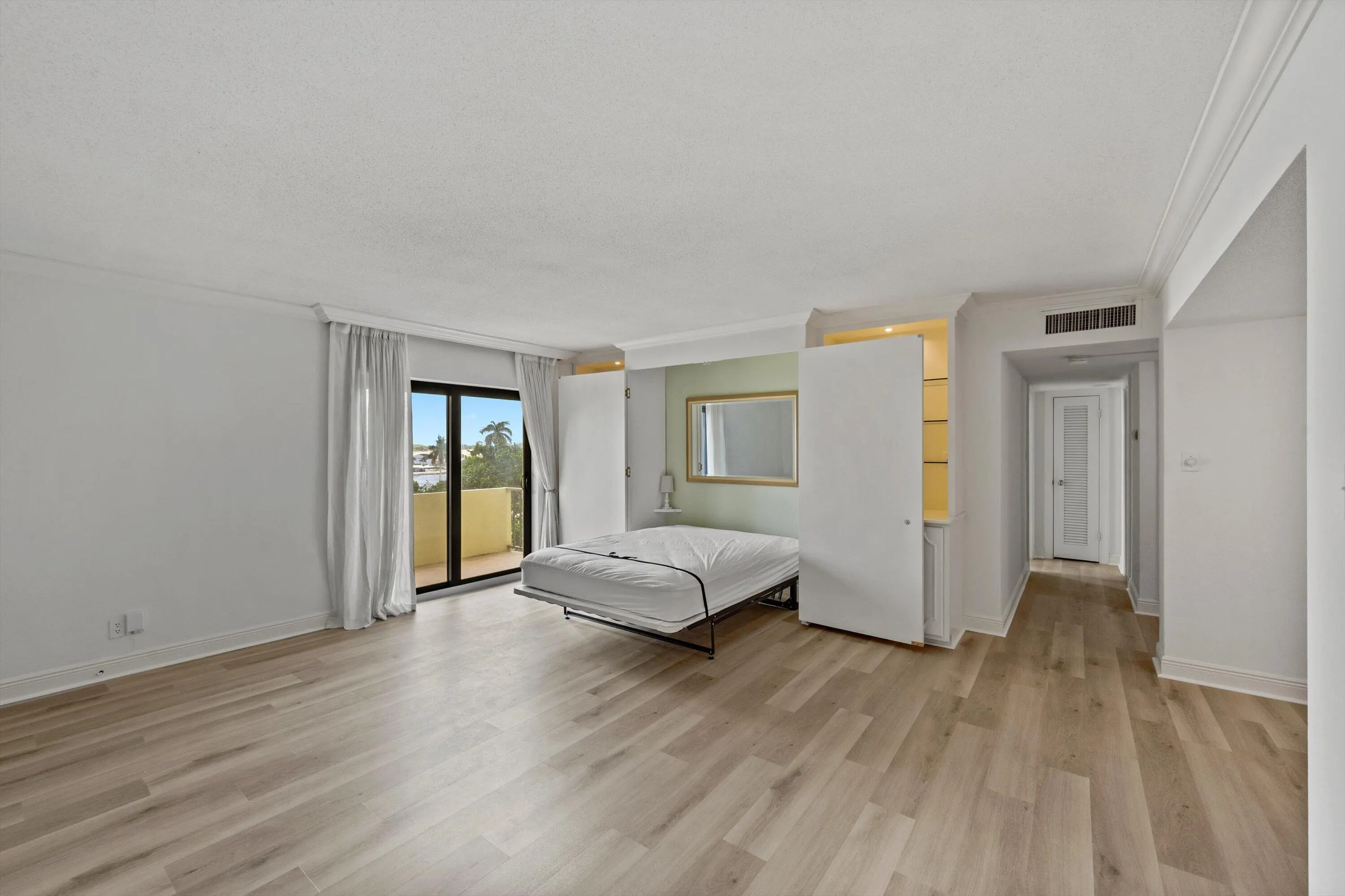 1501 S FLAGLER Drive #4C