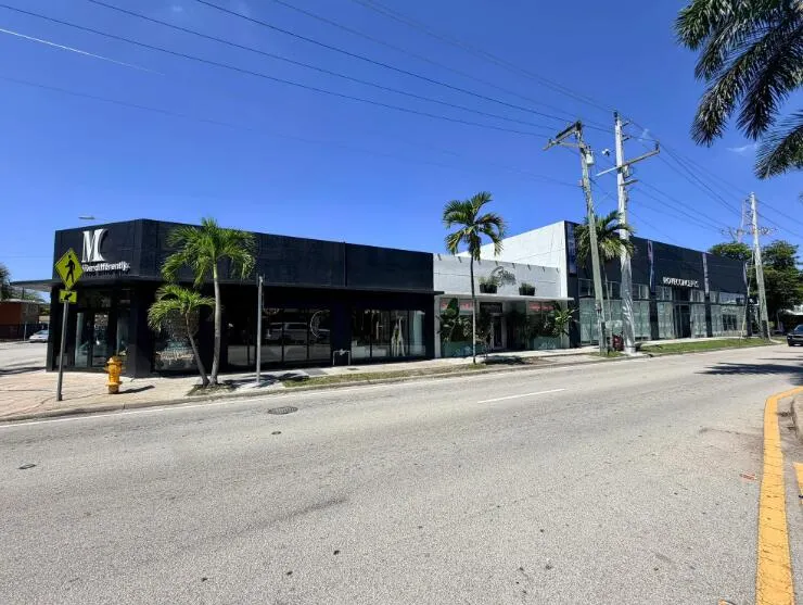 3452 N MIAMI Avenue