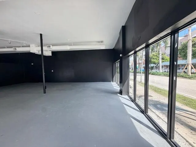 3452 N MIAMI Avenue