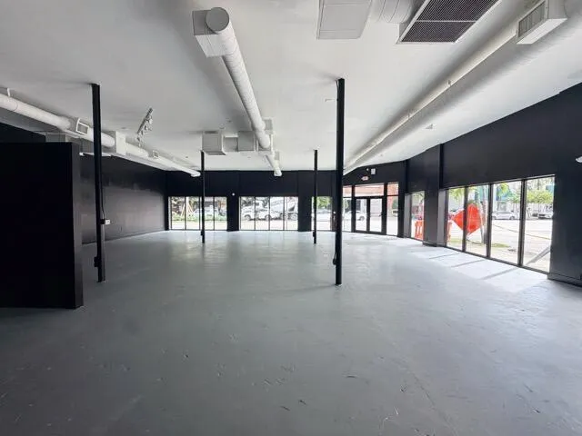 3452 N MIAMI Avenue