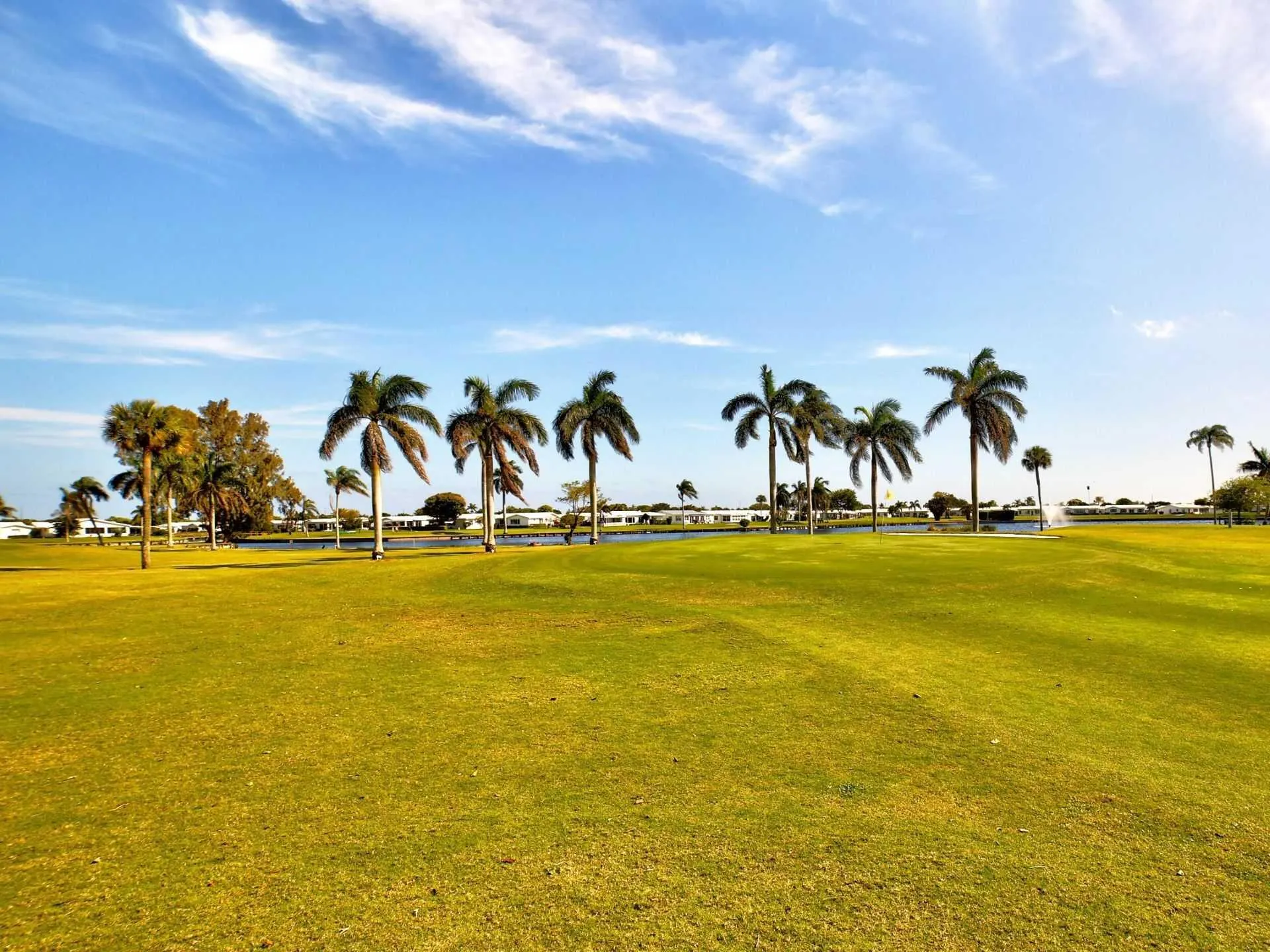 1802 OCEAN Drive #103