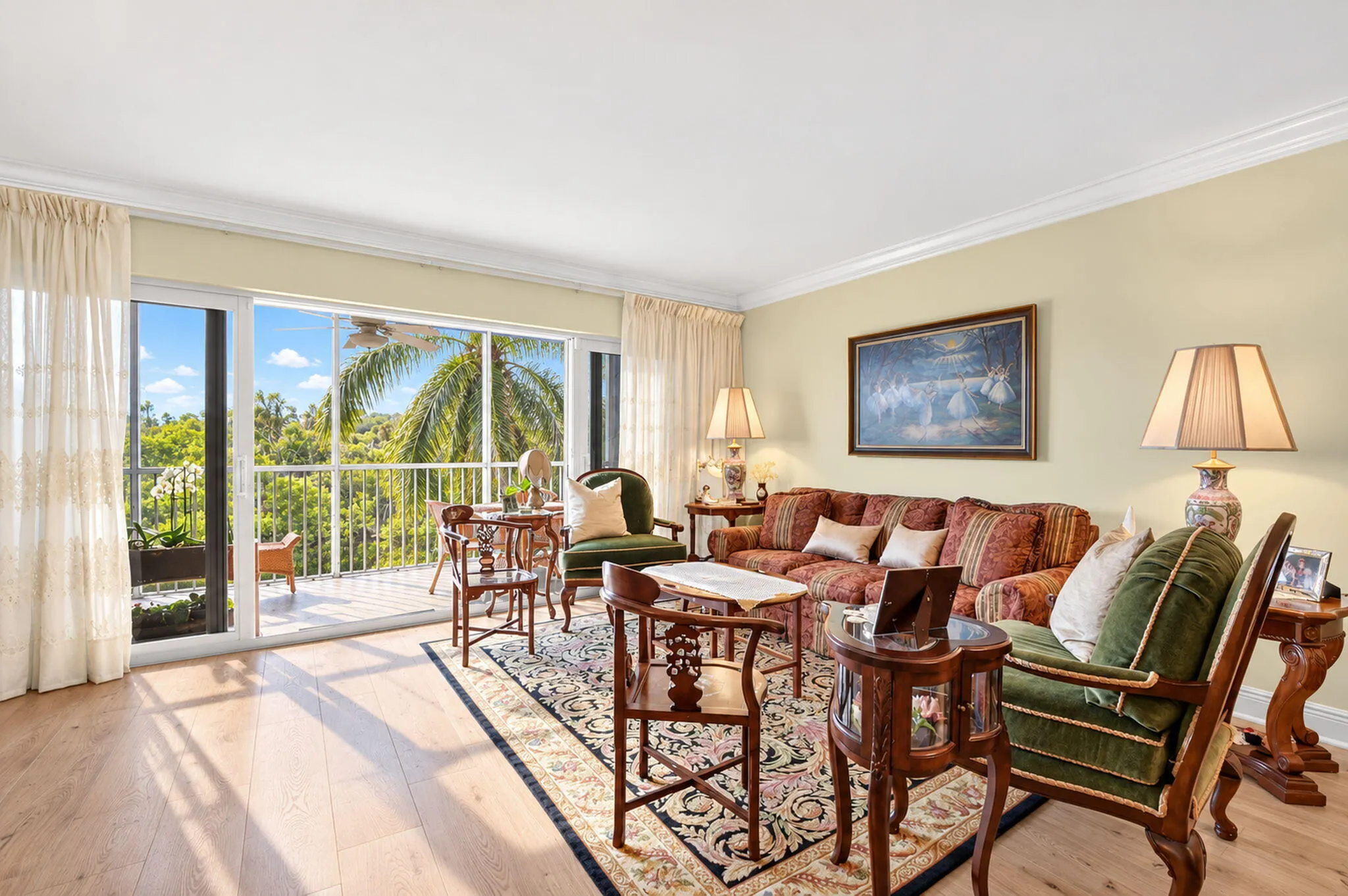 1537 E HILLSBORO Boulevard #444