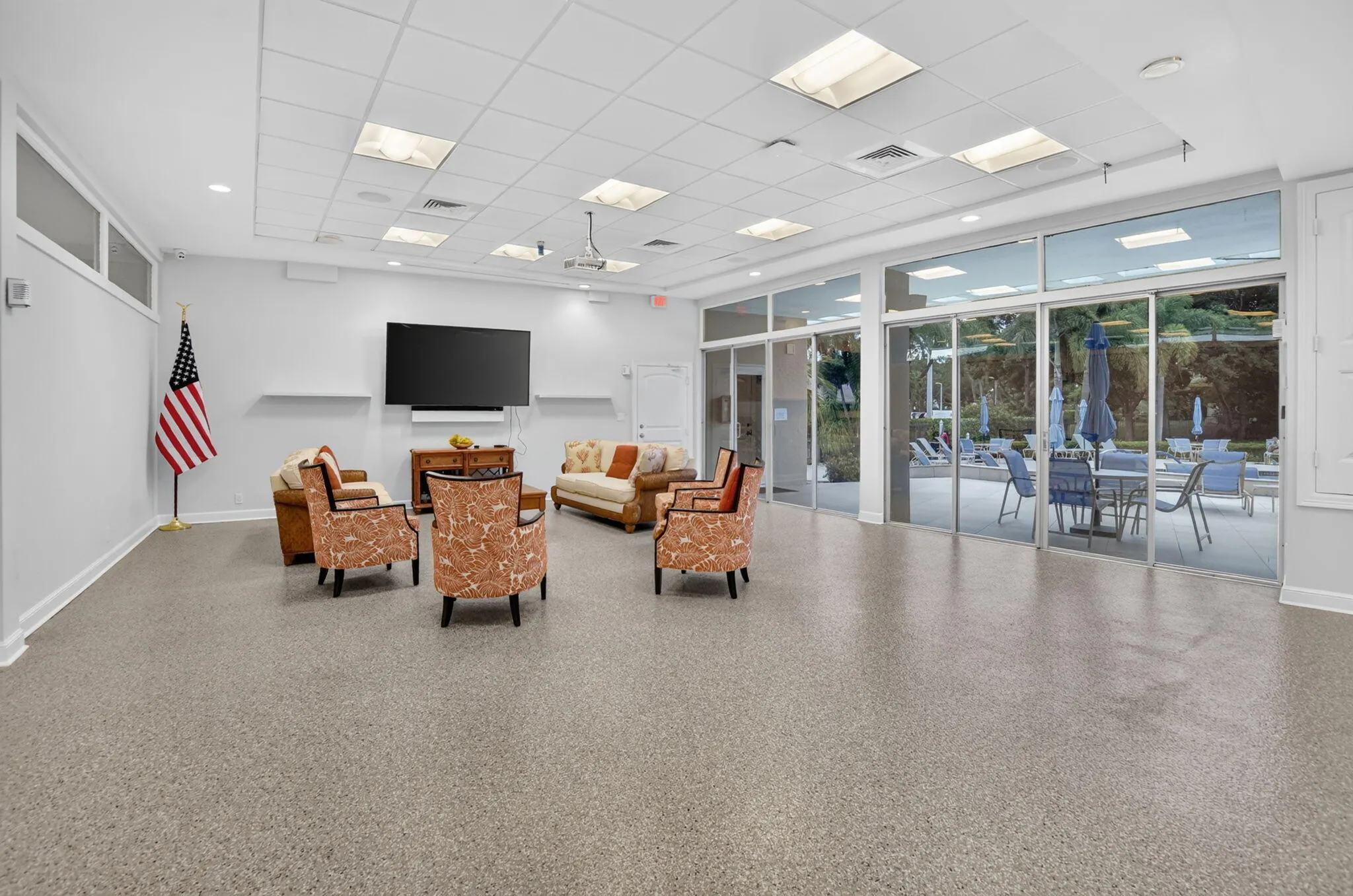 1537 E HILLSBORO Boulevard #444