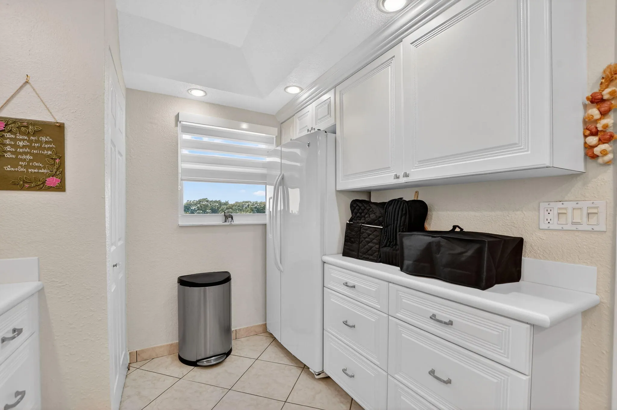 1537 E HILLSBORO Boulevard #444