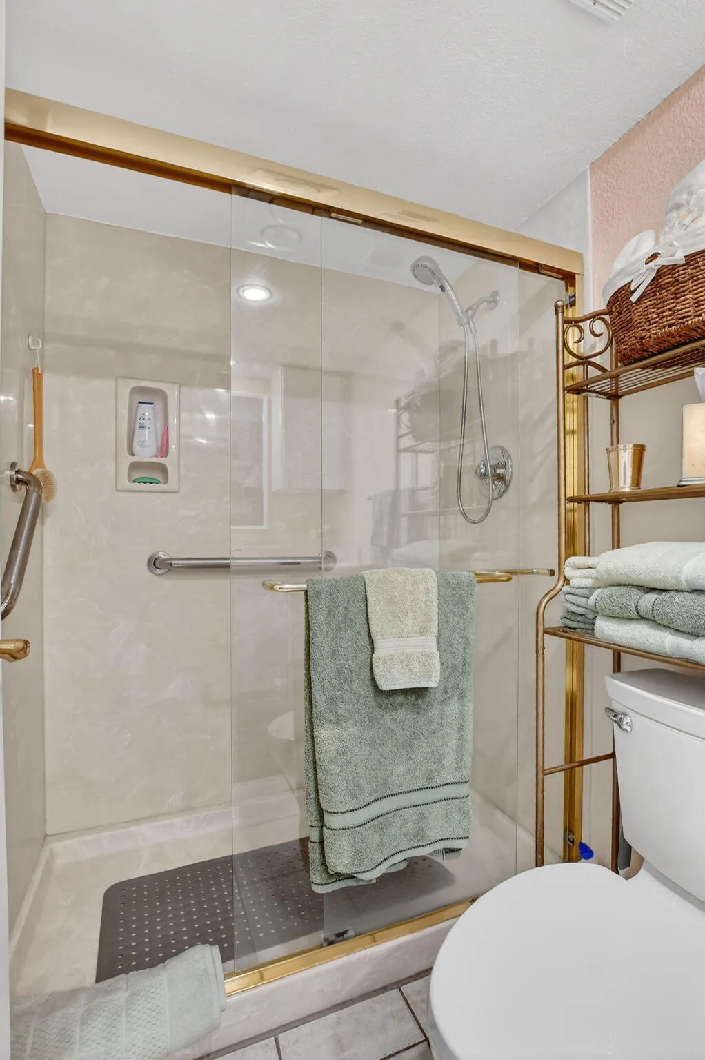 1537 E HILLSBORO Boulevard #444