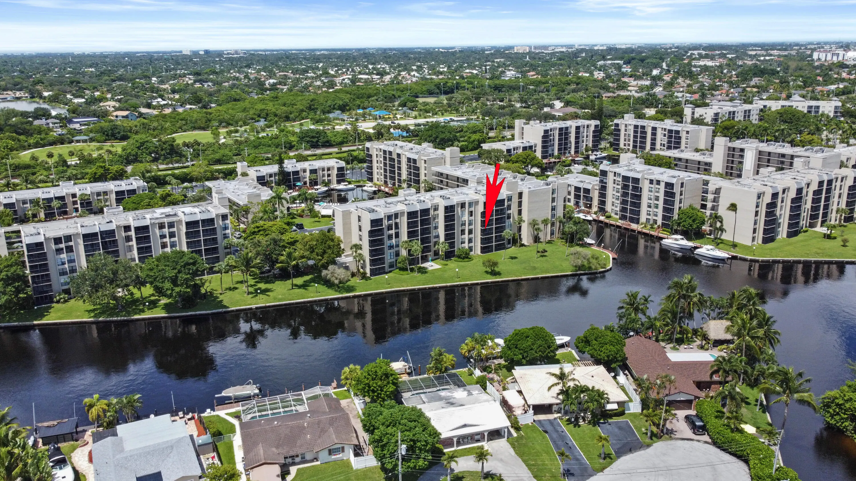 13 Royal Palm Way #302