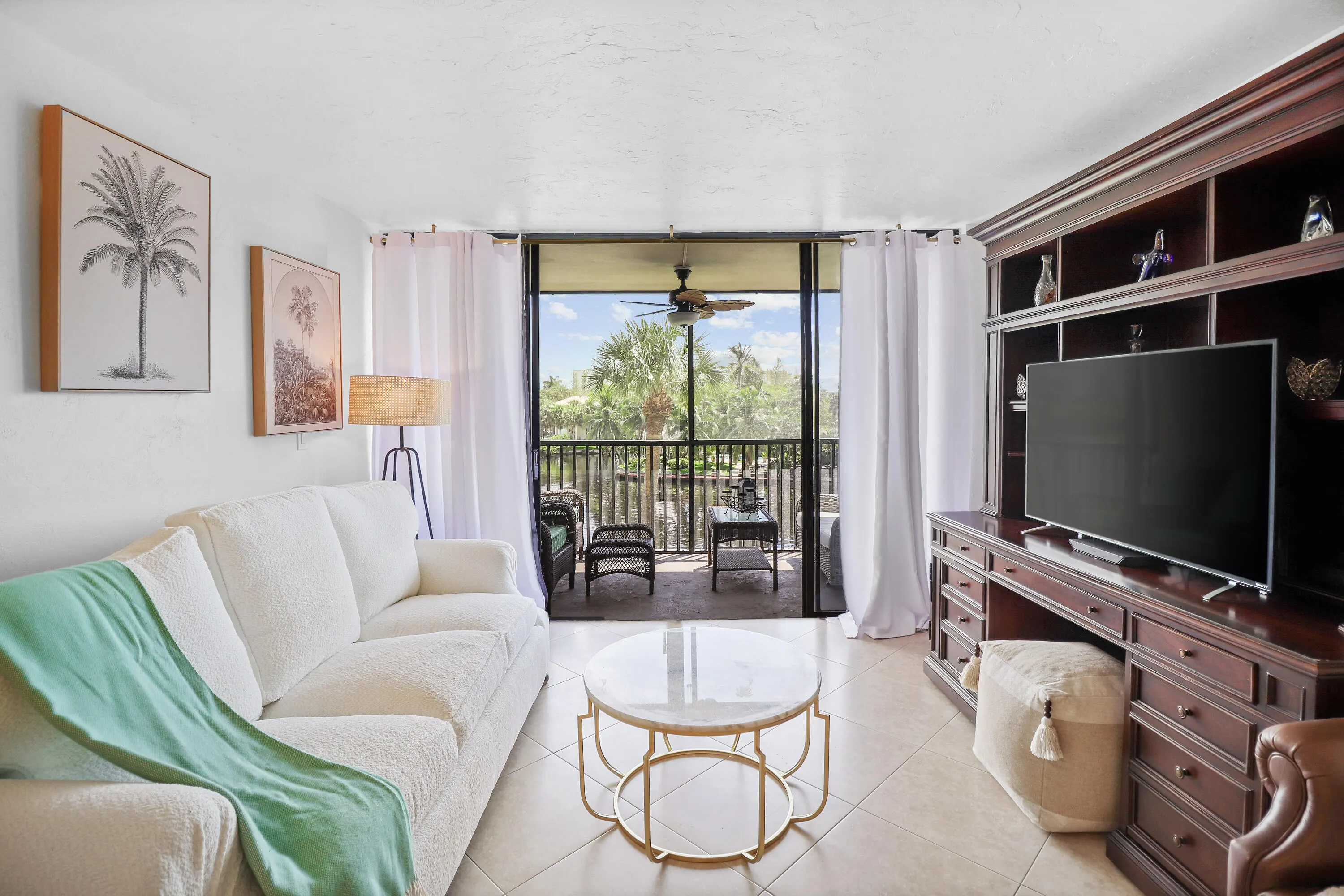 13 Royal Palm Way #302