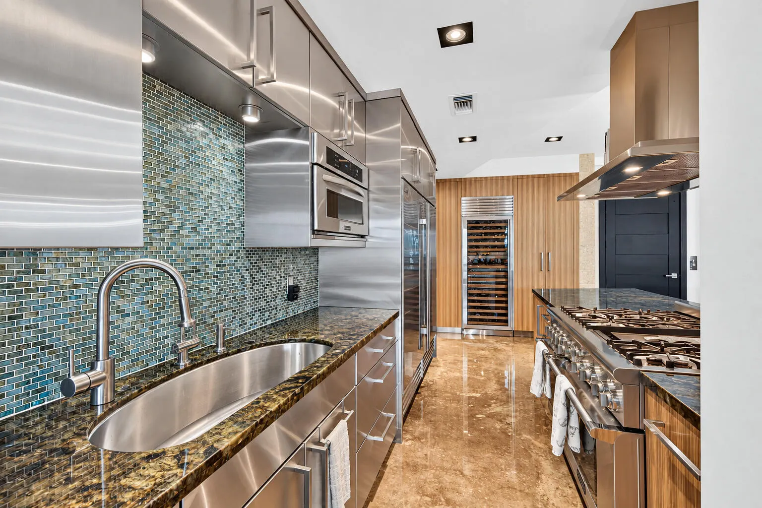 1736 SE 13TH Street