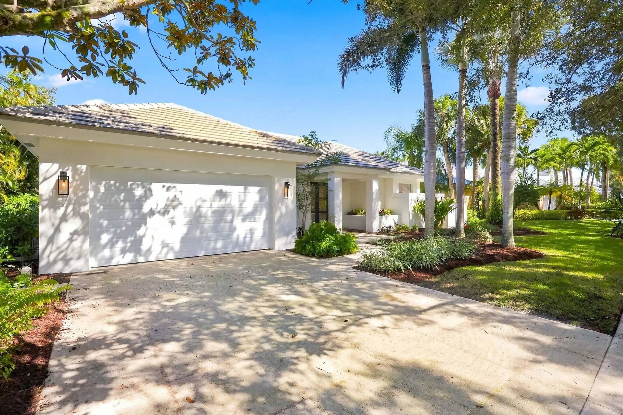 6114 WINDING LAKE Drive