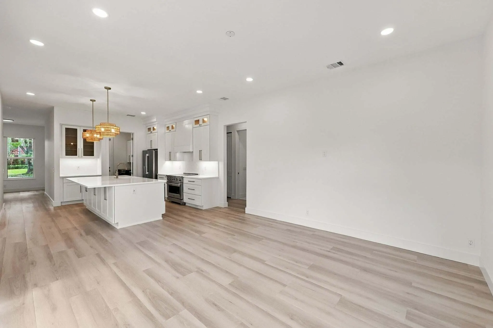 6114 WINDING LAKE Drive