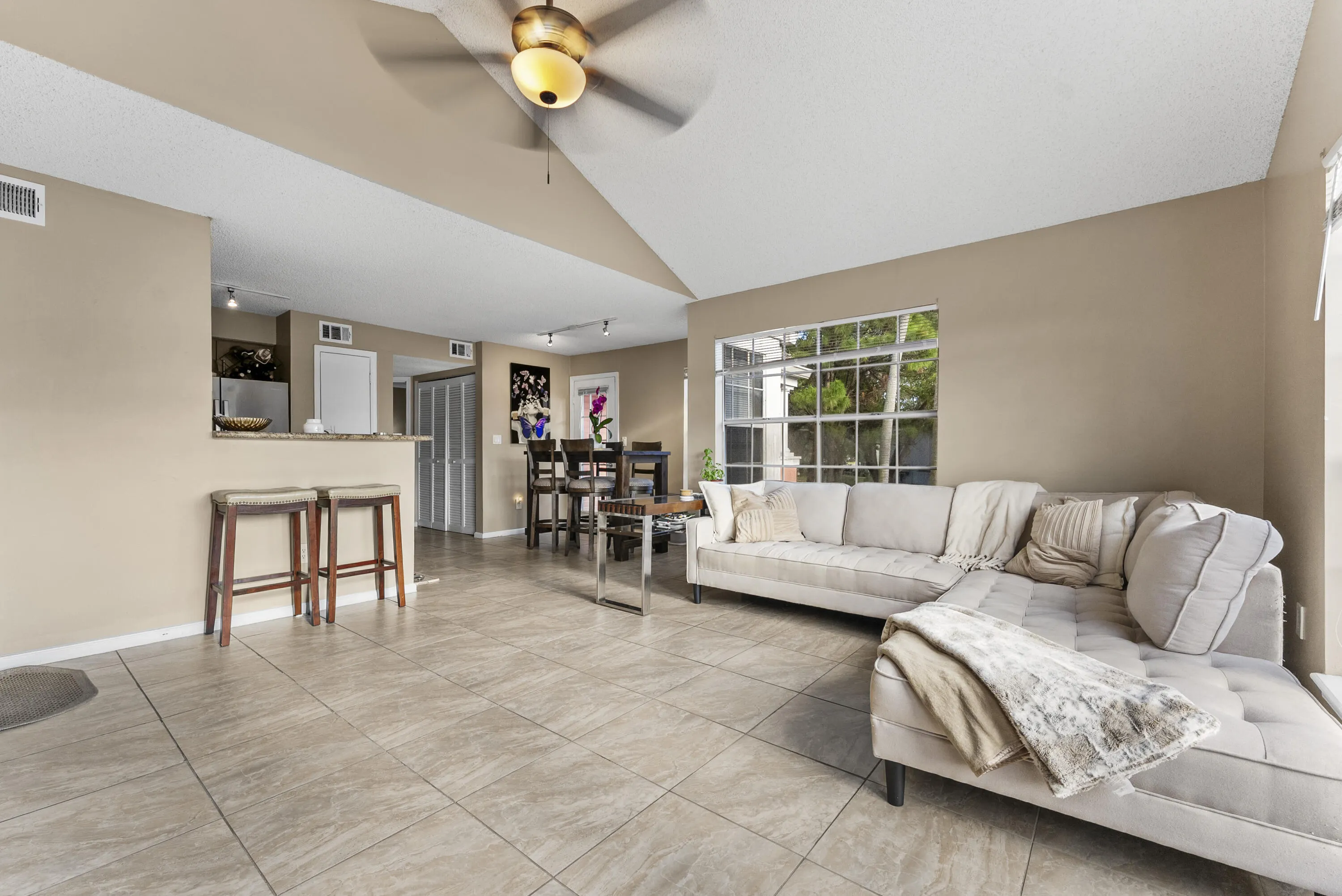 1365 CRYSTAL Way #H