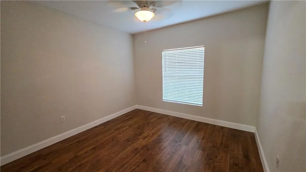 5090 FAIRWAYS Circle #H105