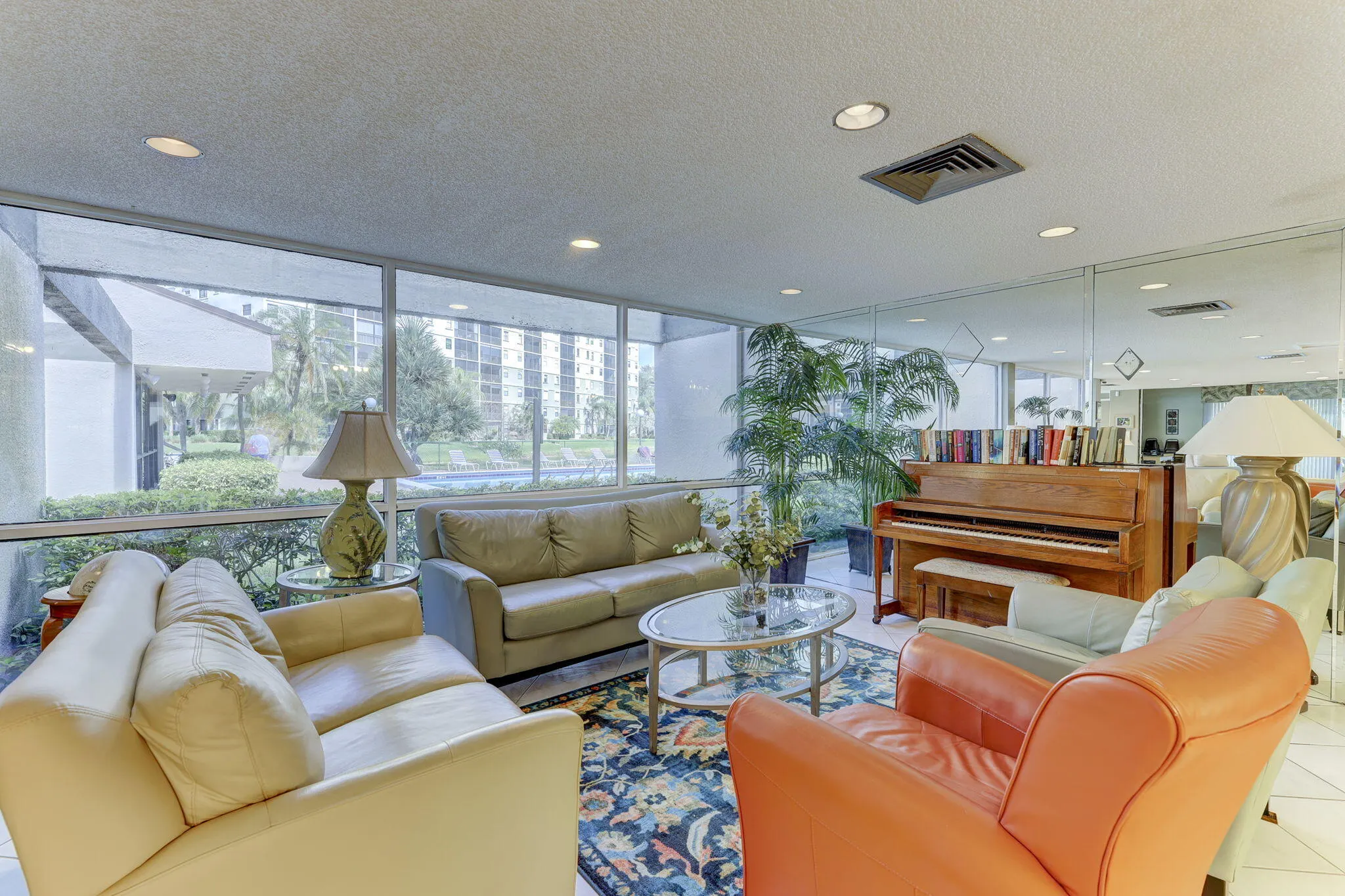 2309 S CYPRESS BEND Drive #611D