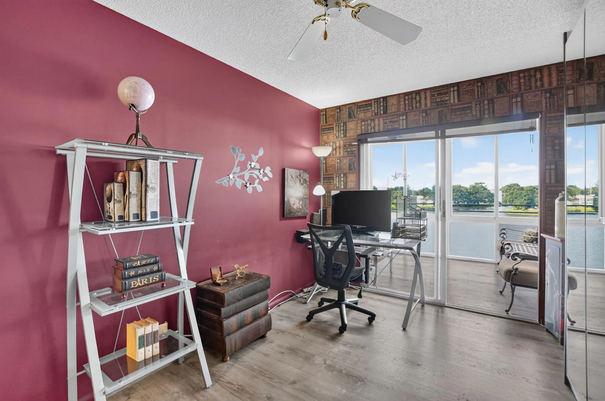 4075 Harwood F