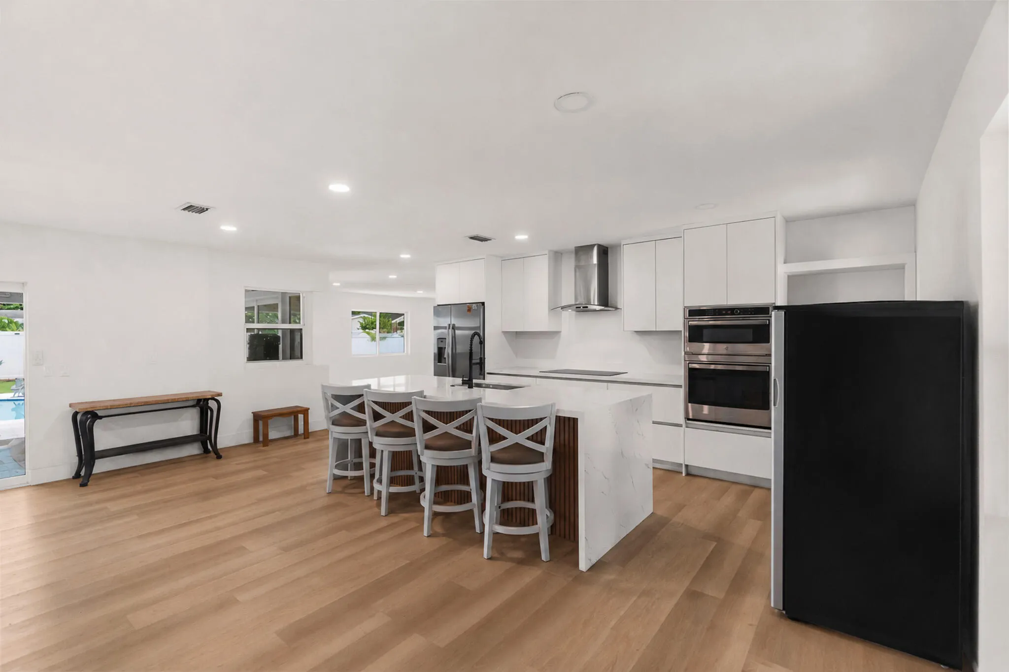 1780 SW 12TH Street