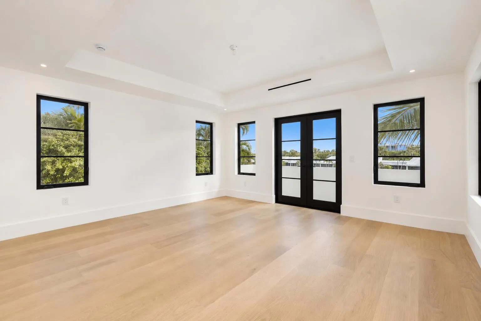2273 Ibis Isle Road E