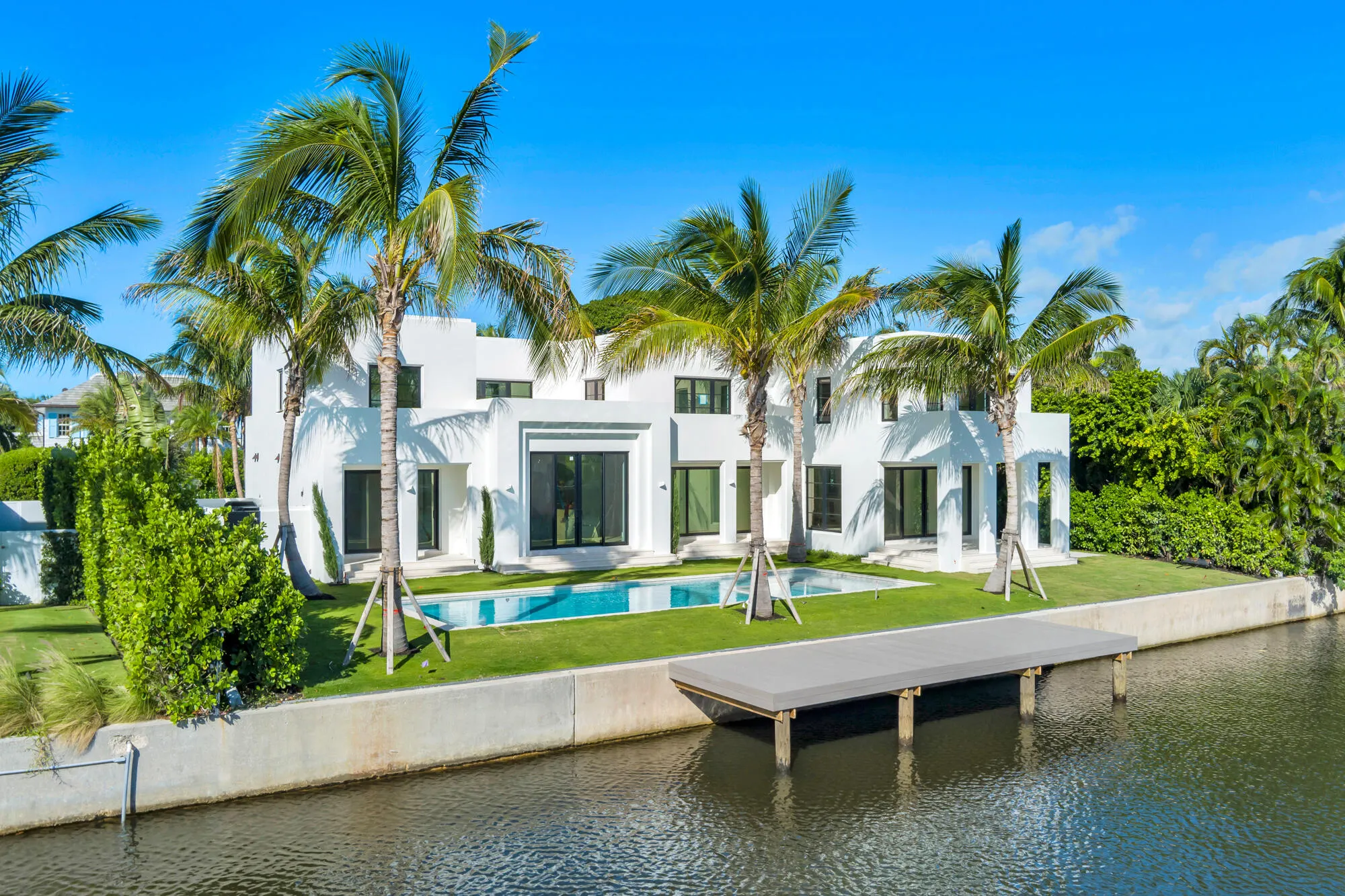 2273 Ibis Isle Road E