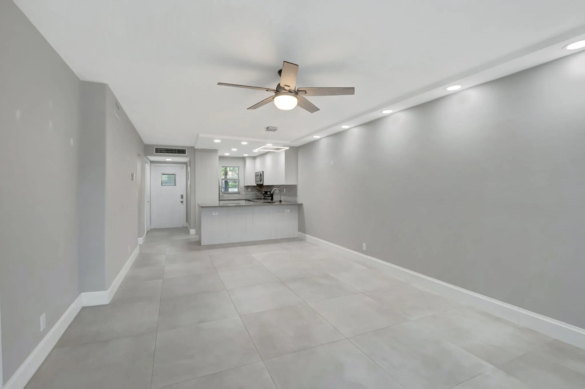 750 NE Spanish River Boulevard #103