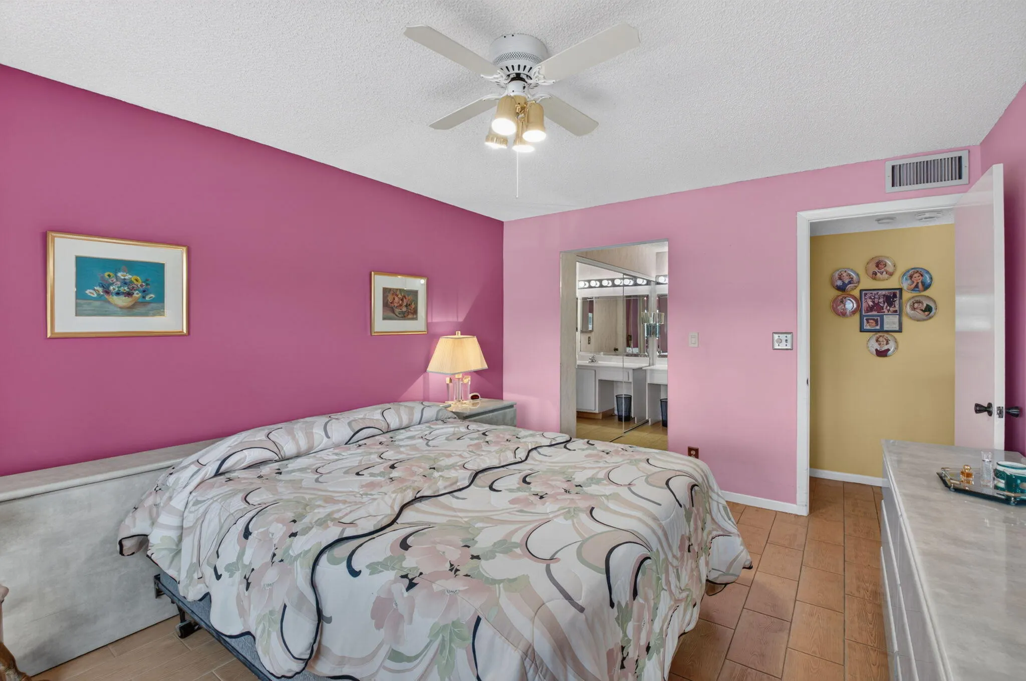 15301 PEMBRIDGE Avenue #45