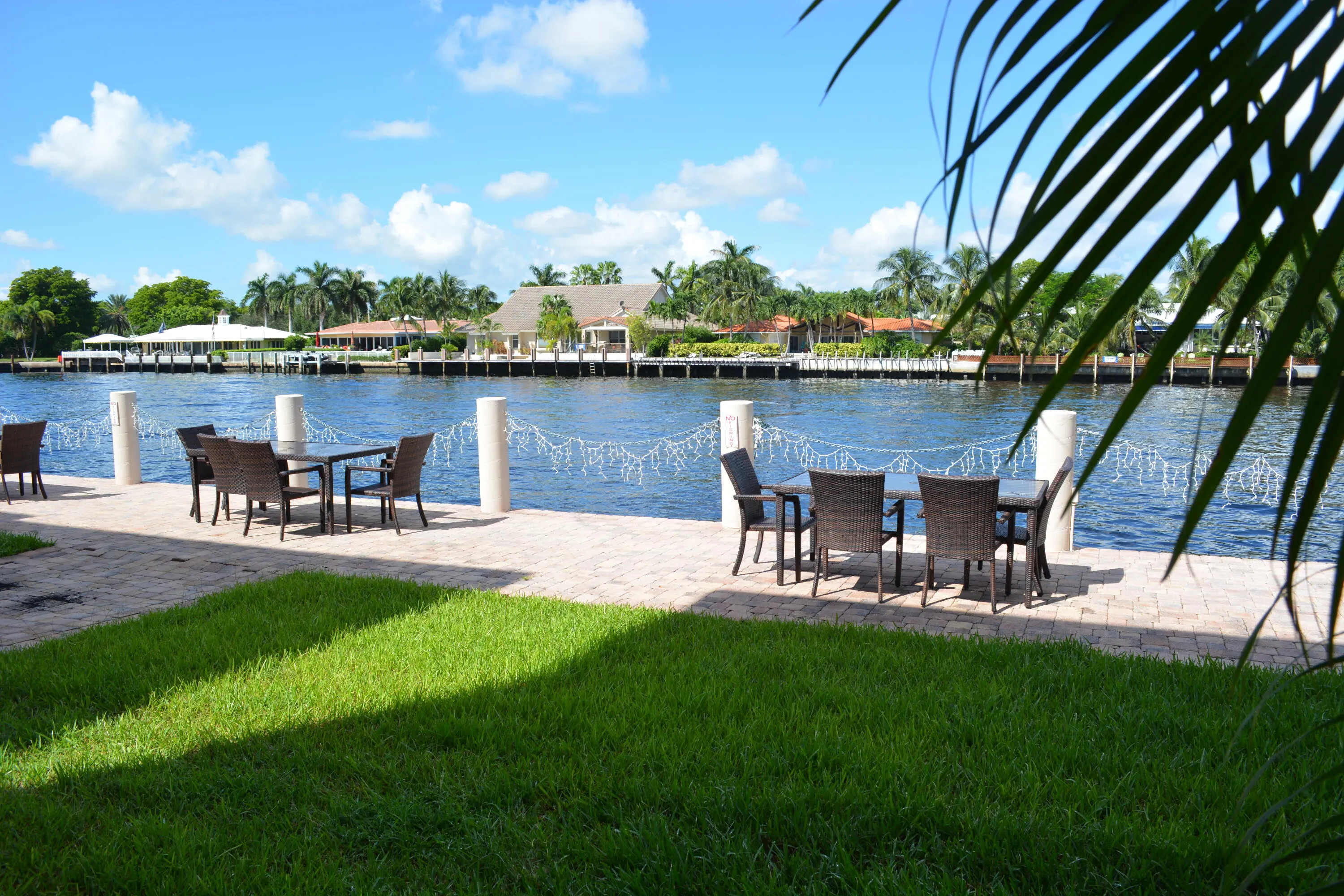 711 BAYSHORE Drive #301