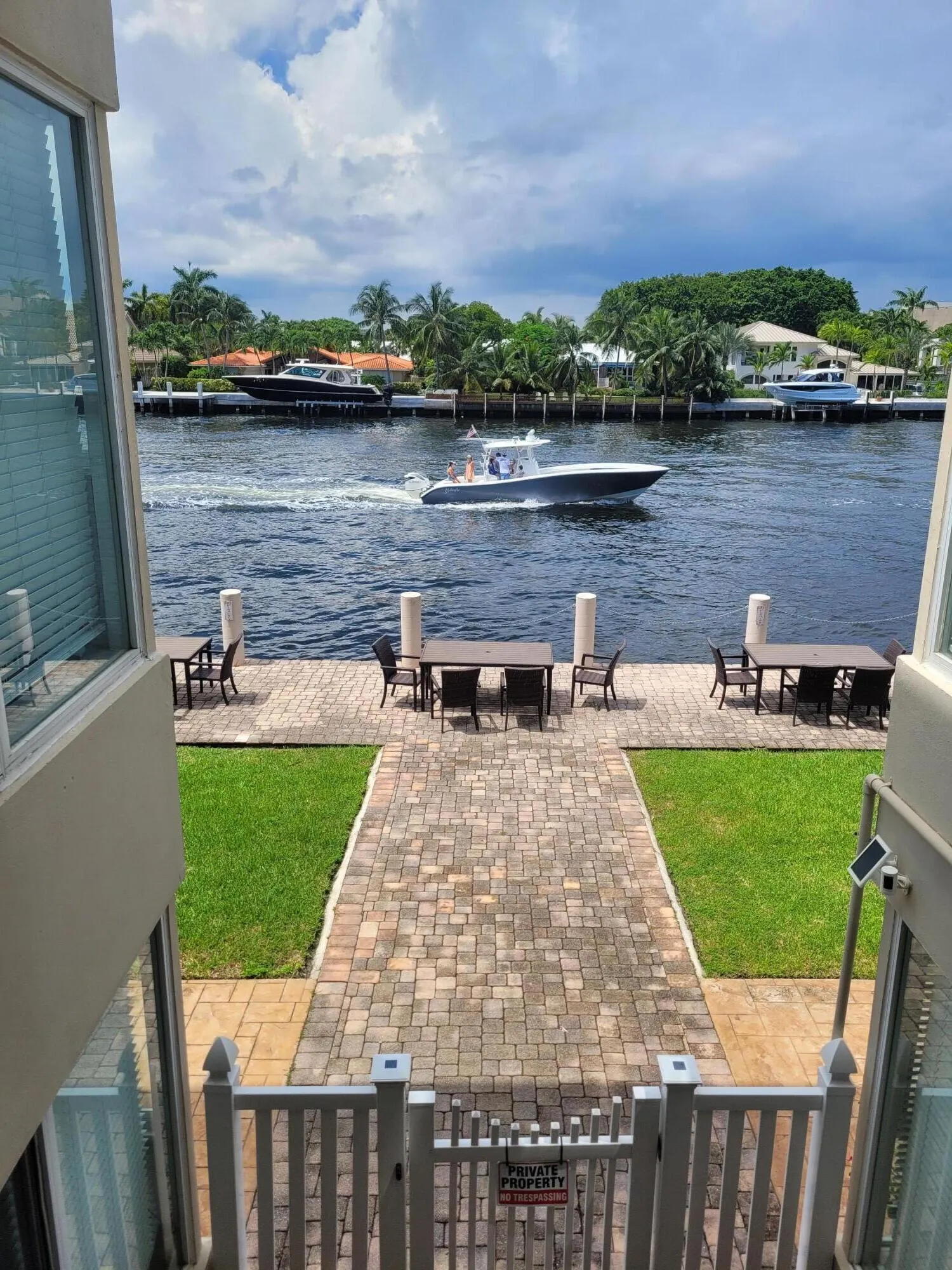 711 BAYSHORE Drive #301