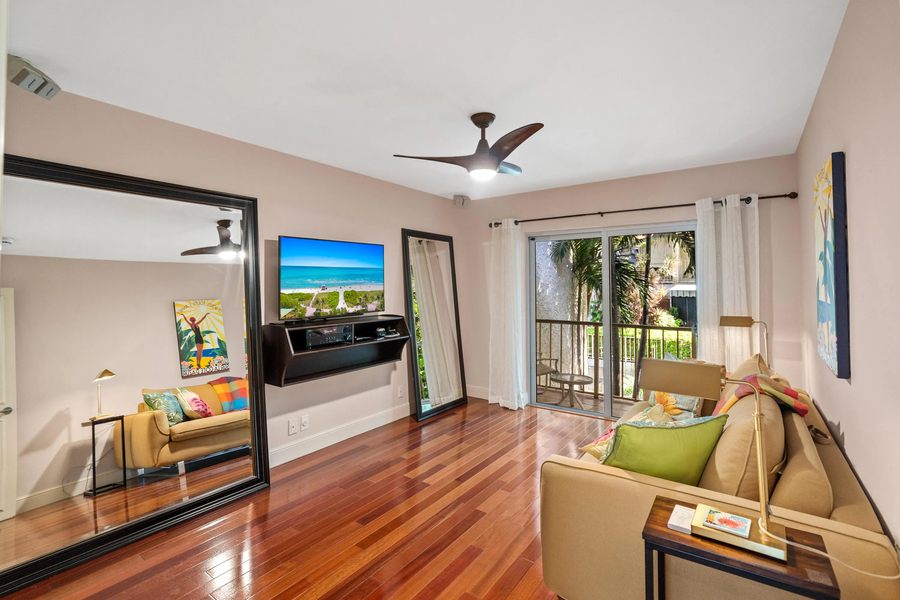 1172 HILLSBORO MILE #2-4