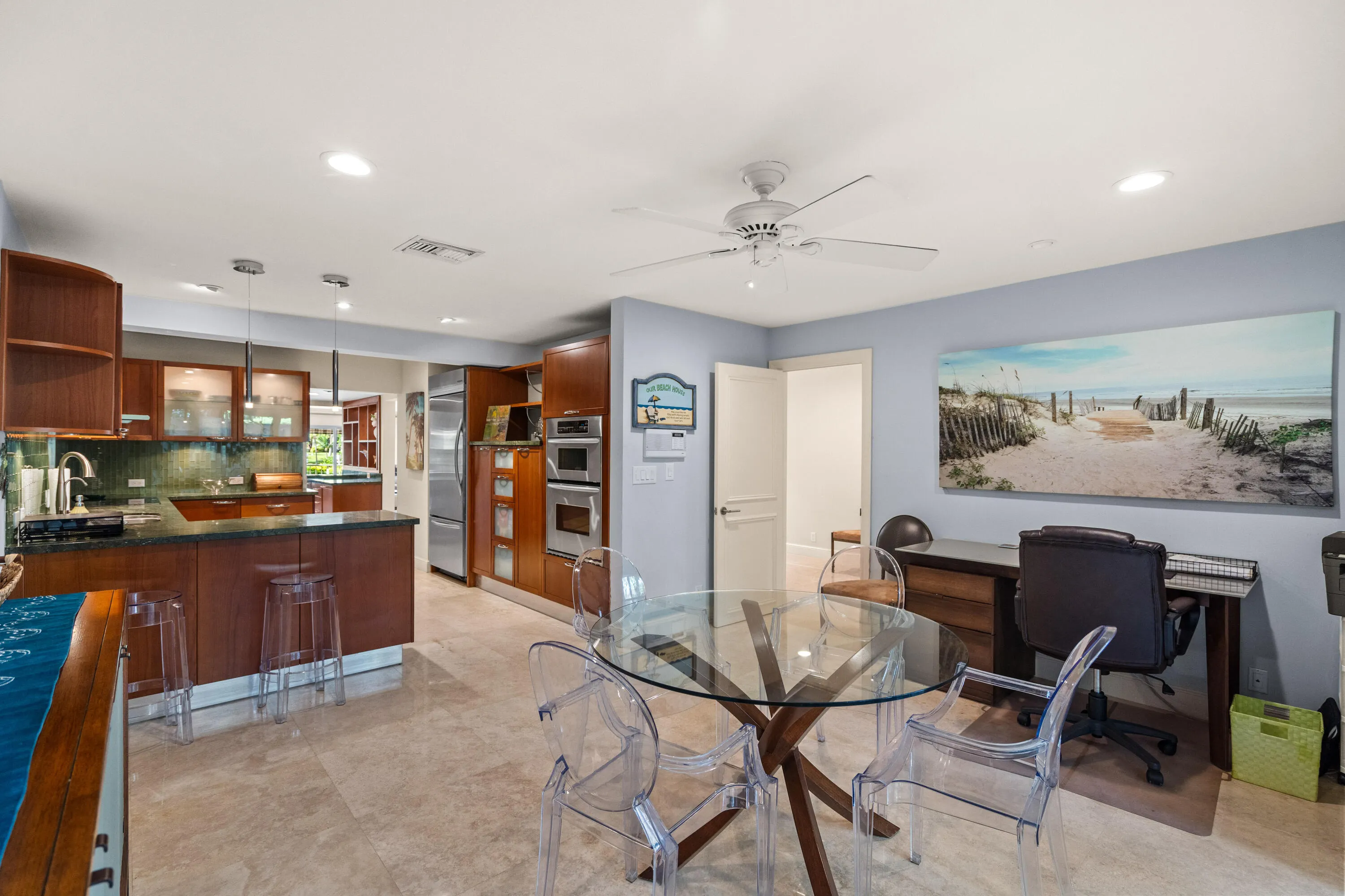 1172 HILLSBORO MILE #2-4