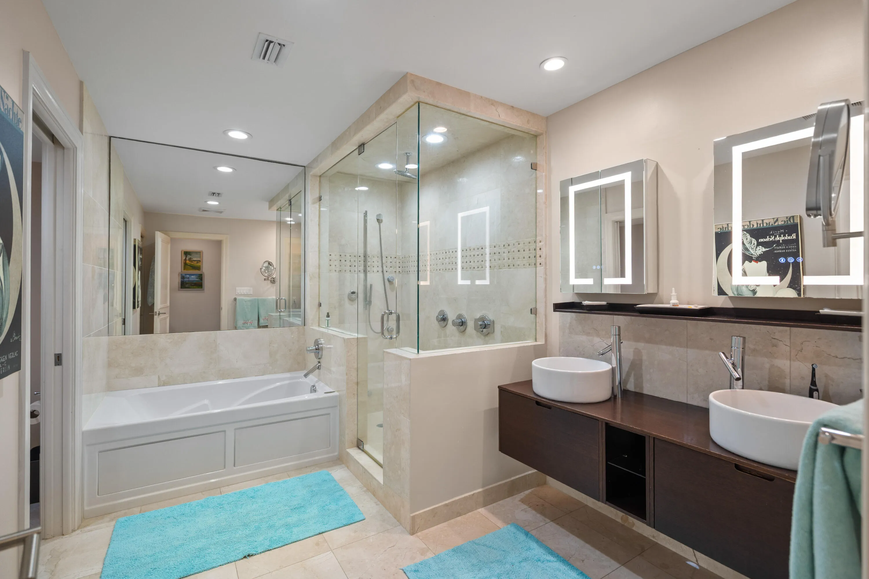 1172 HILLSBORO MILE #2-4