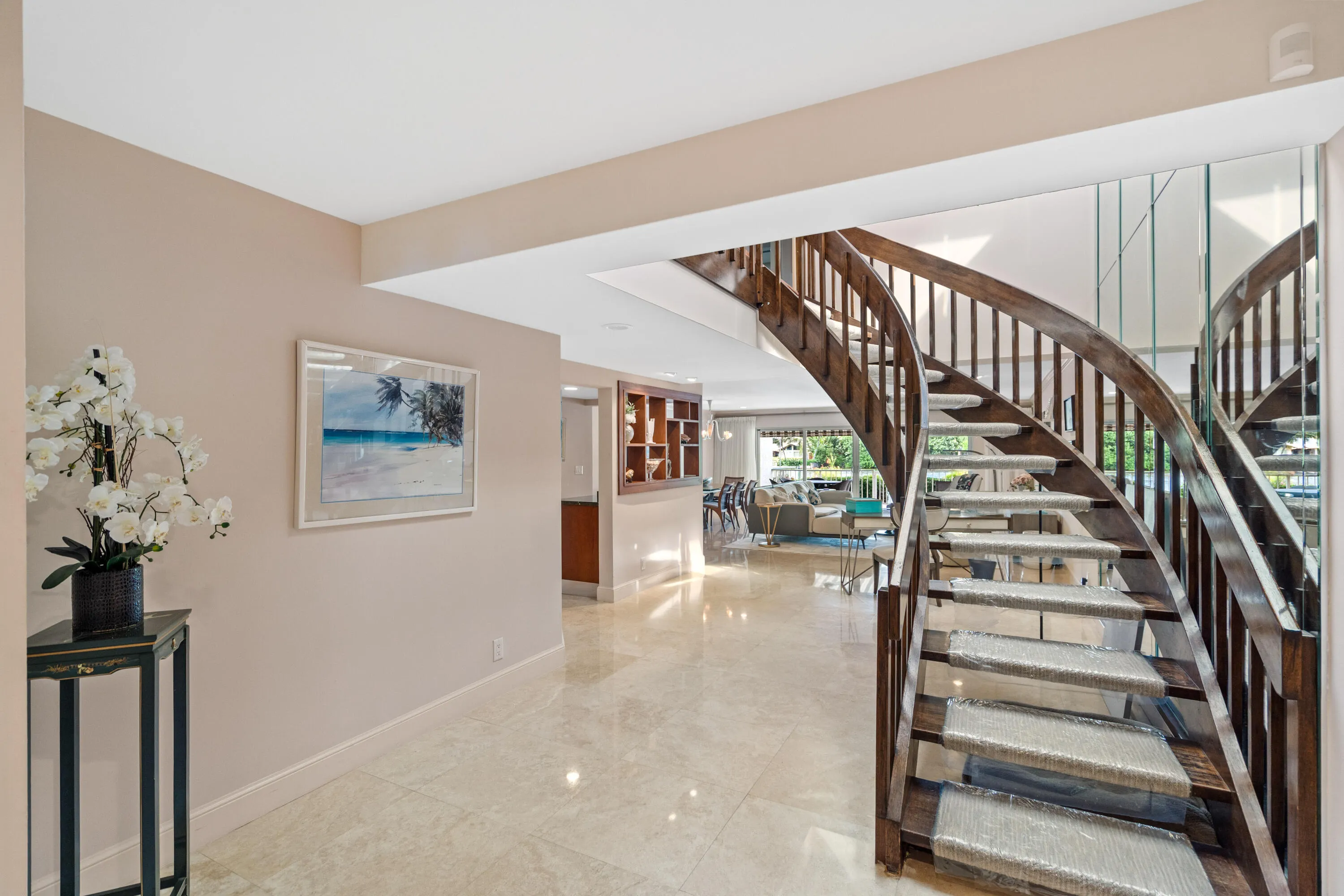 1172 HILLSBORO MILE #2-4
