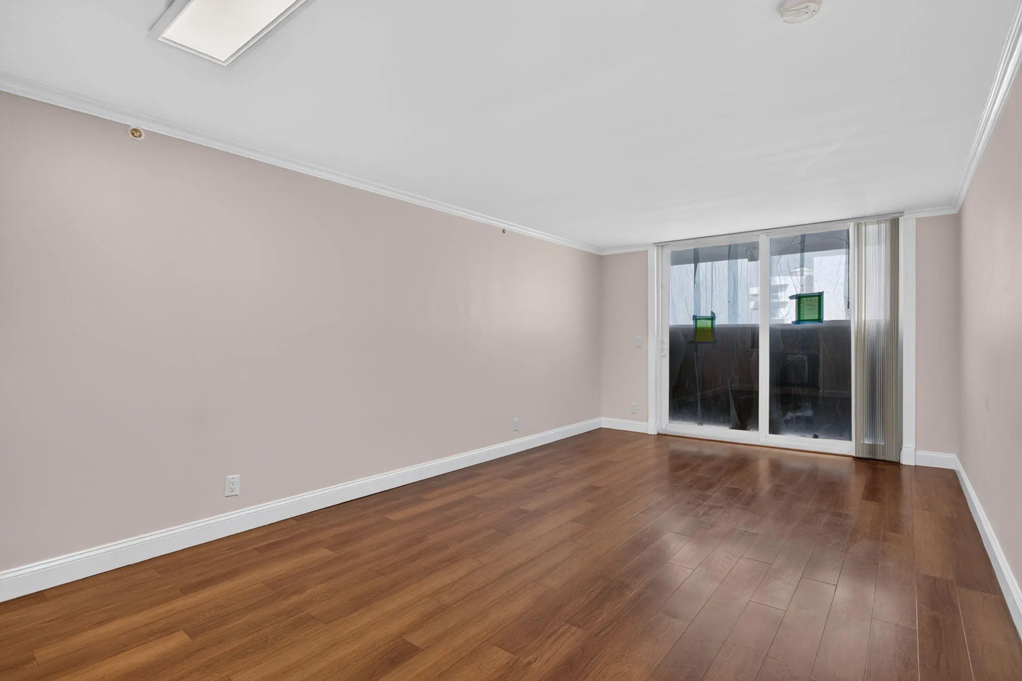 1505 N RIVERSIDE Drive #707
