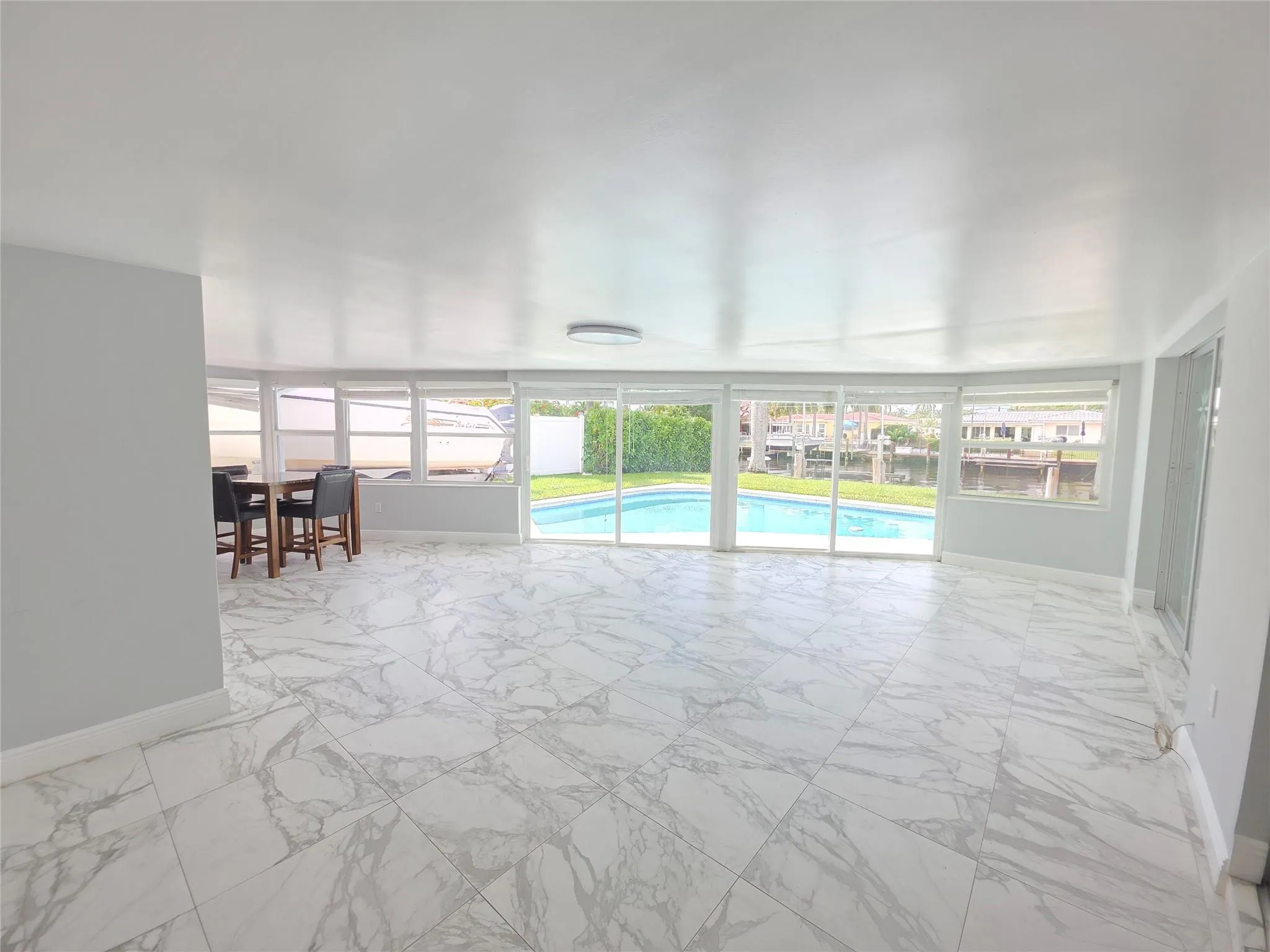 341 SE 6th Avenue