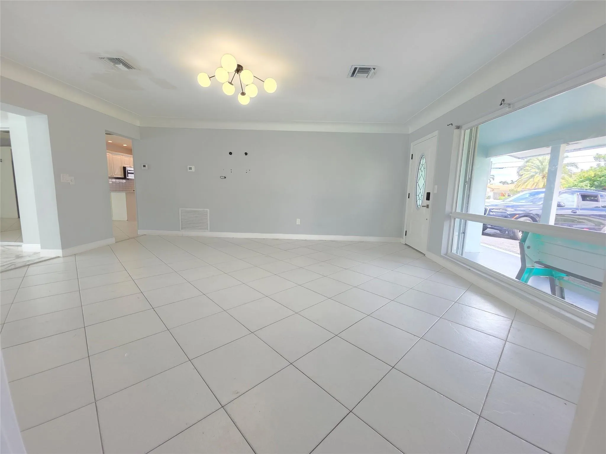 341 SE 6th Avenue
