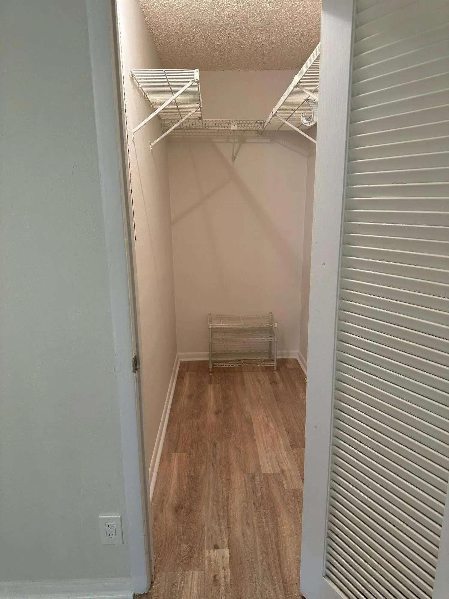 234 VENTNOR Q #234