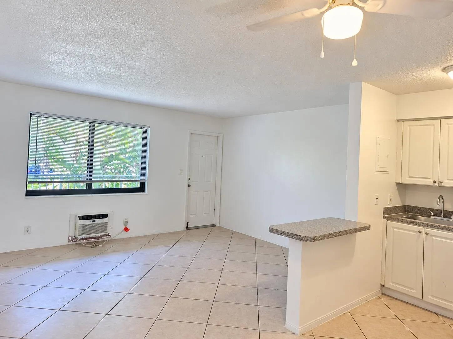 1960 NE 48TH Street #8