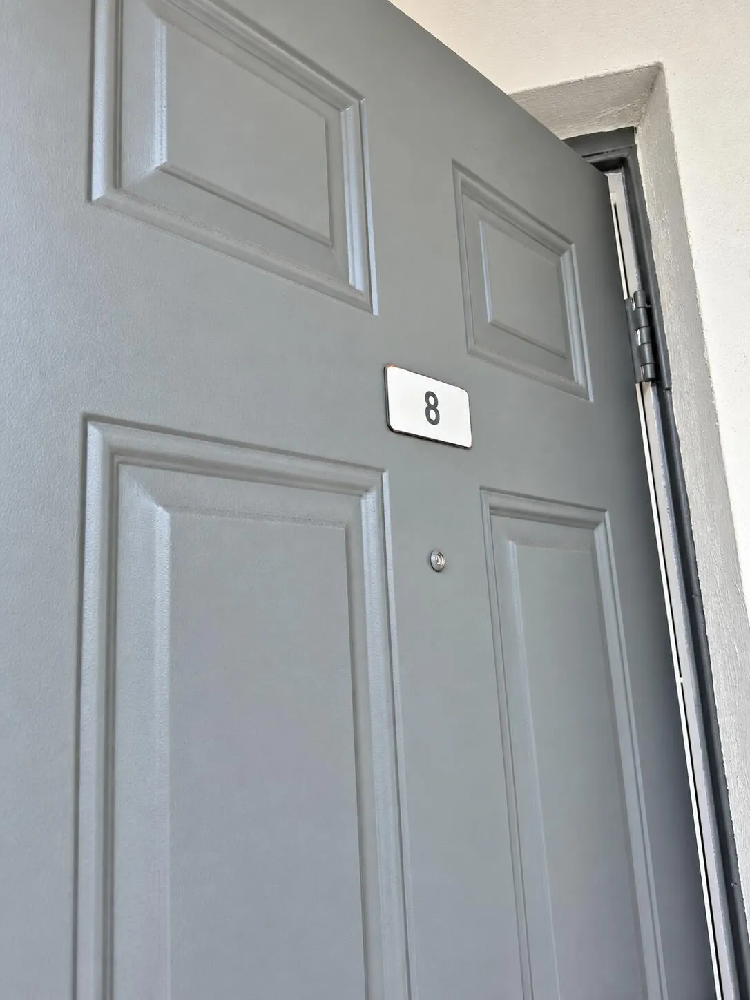 1960 NE 48TH Street #8