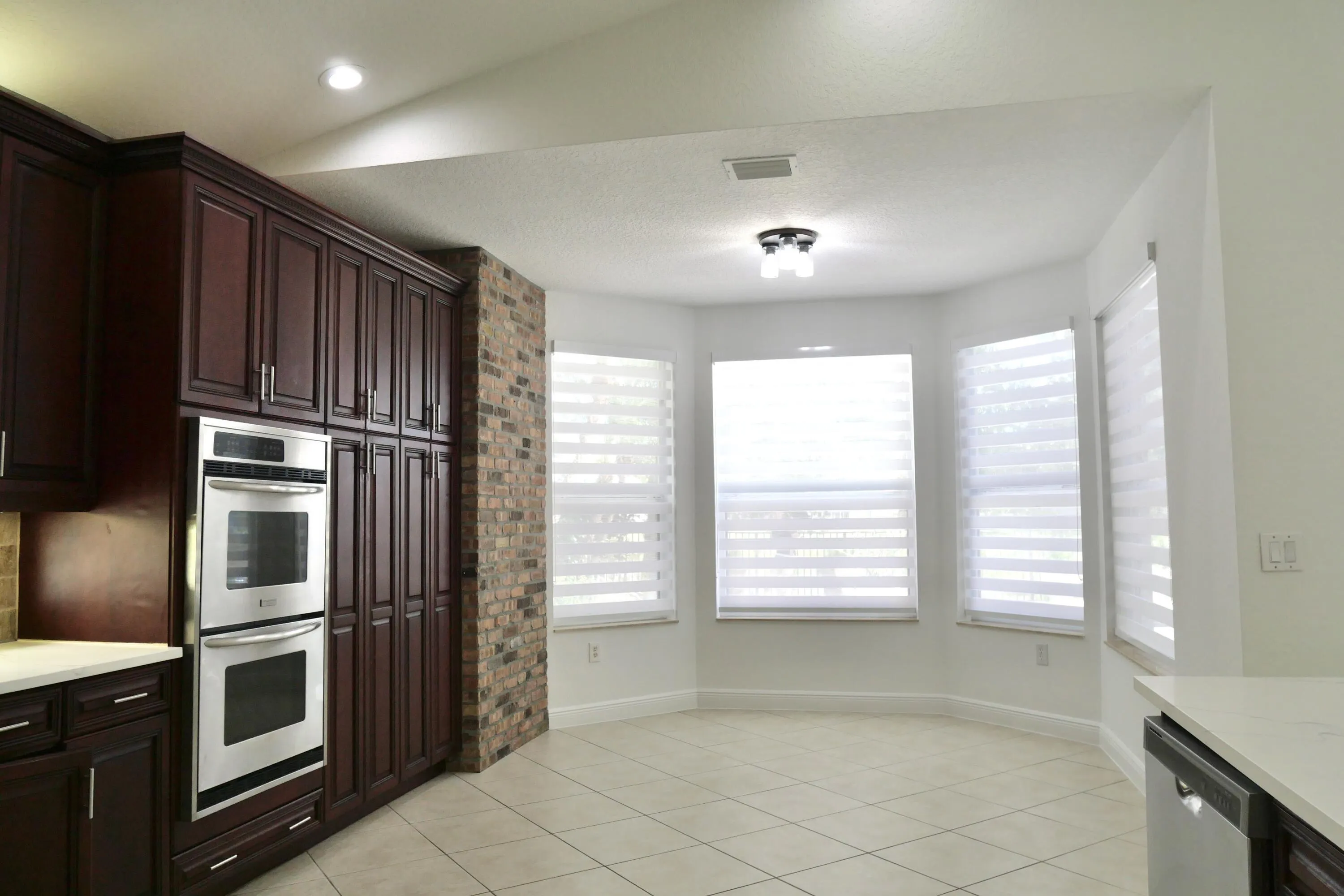 15646 Messina Isle Court