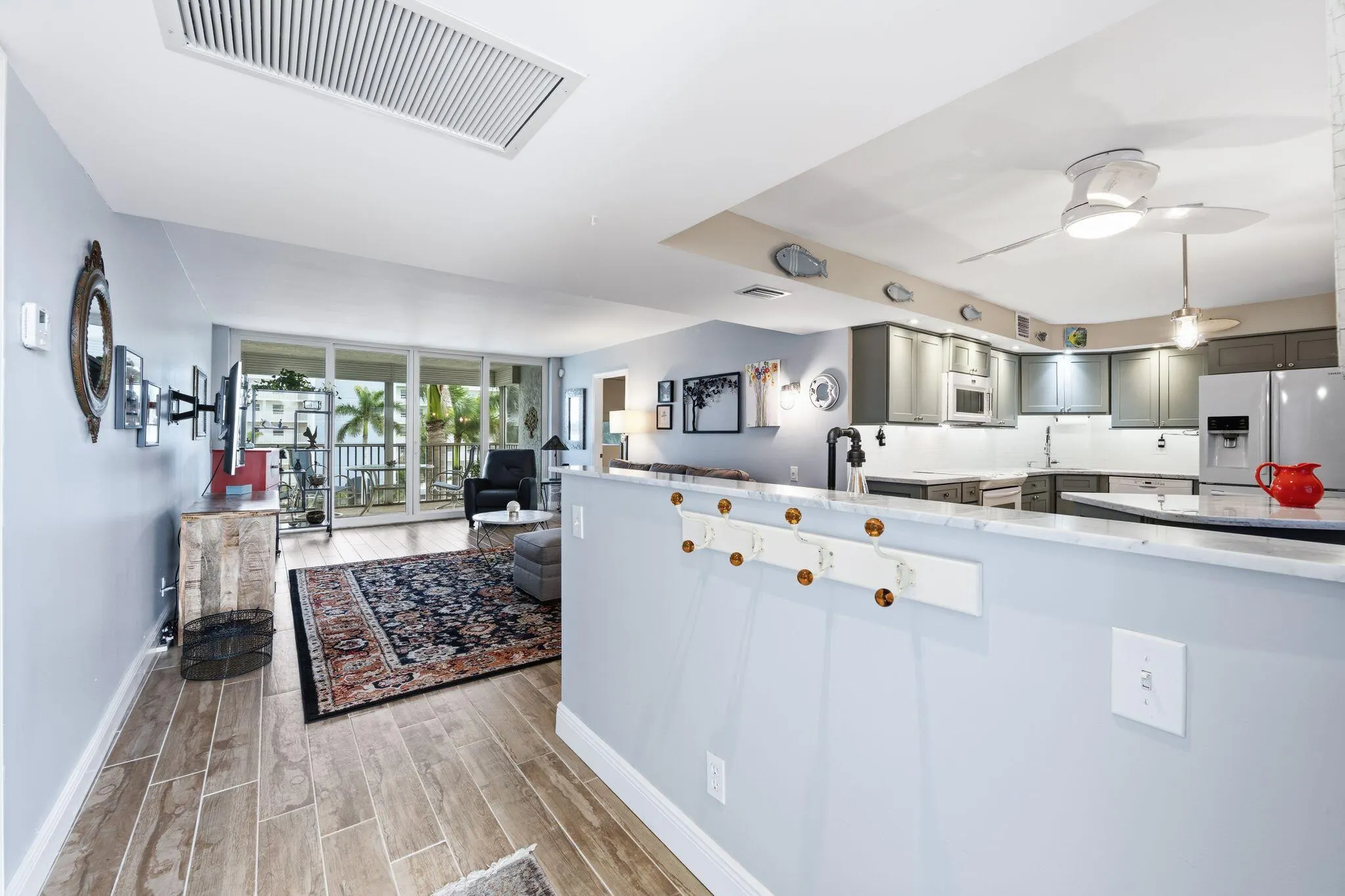 1 Harbourside Drive #1403