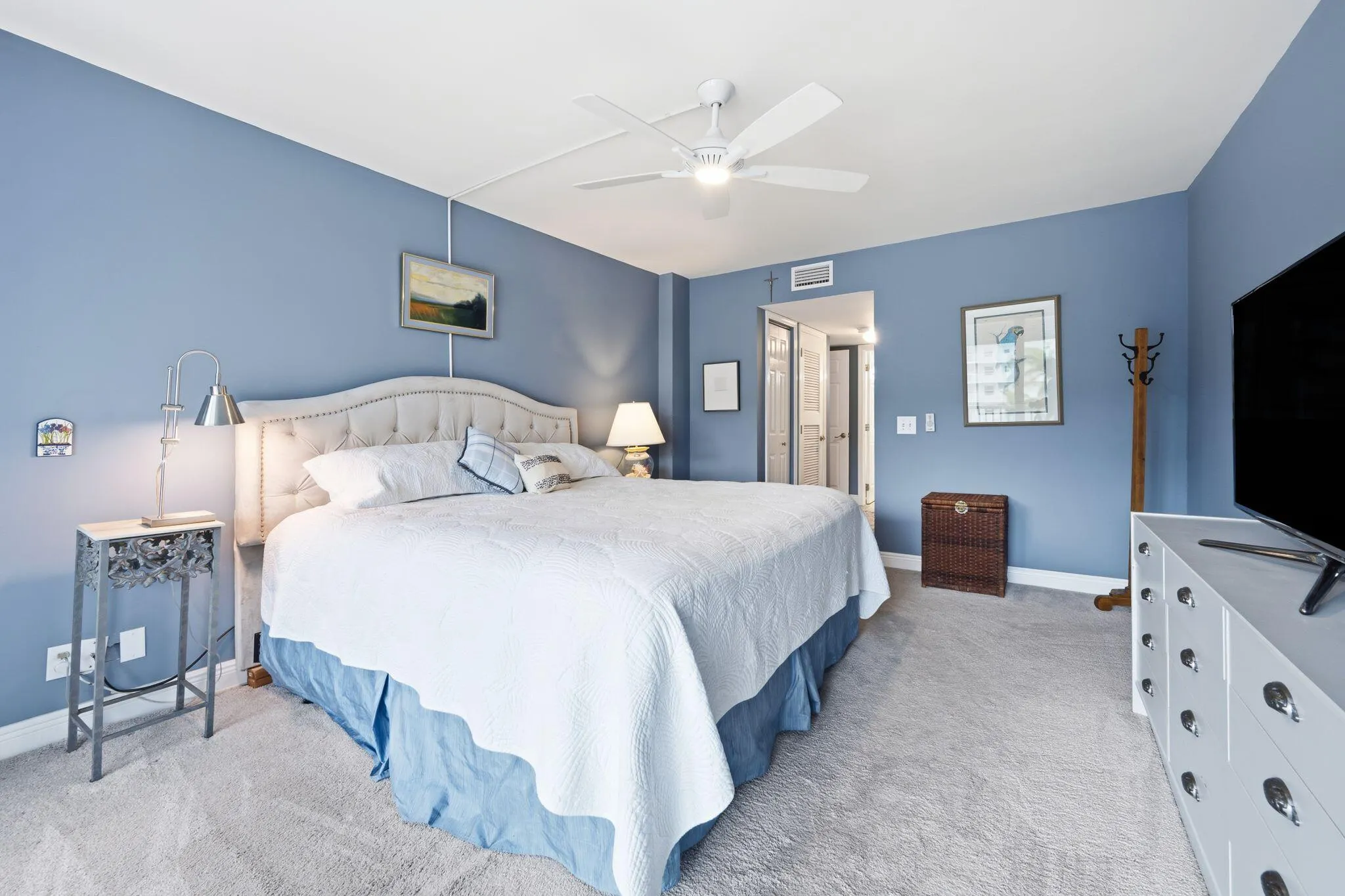 1 Harbourside Drive #1403
