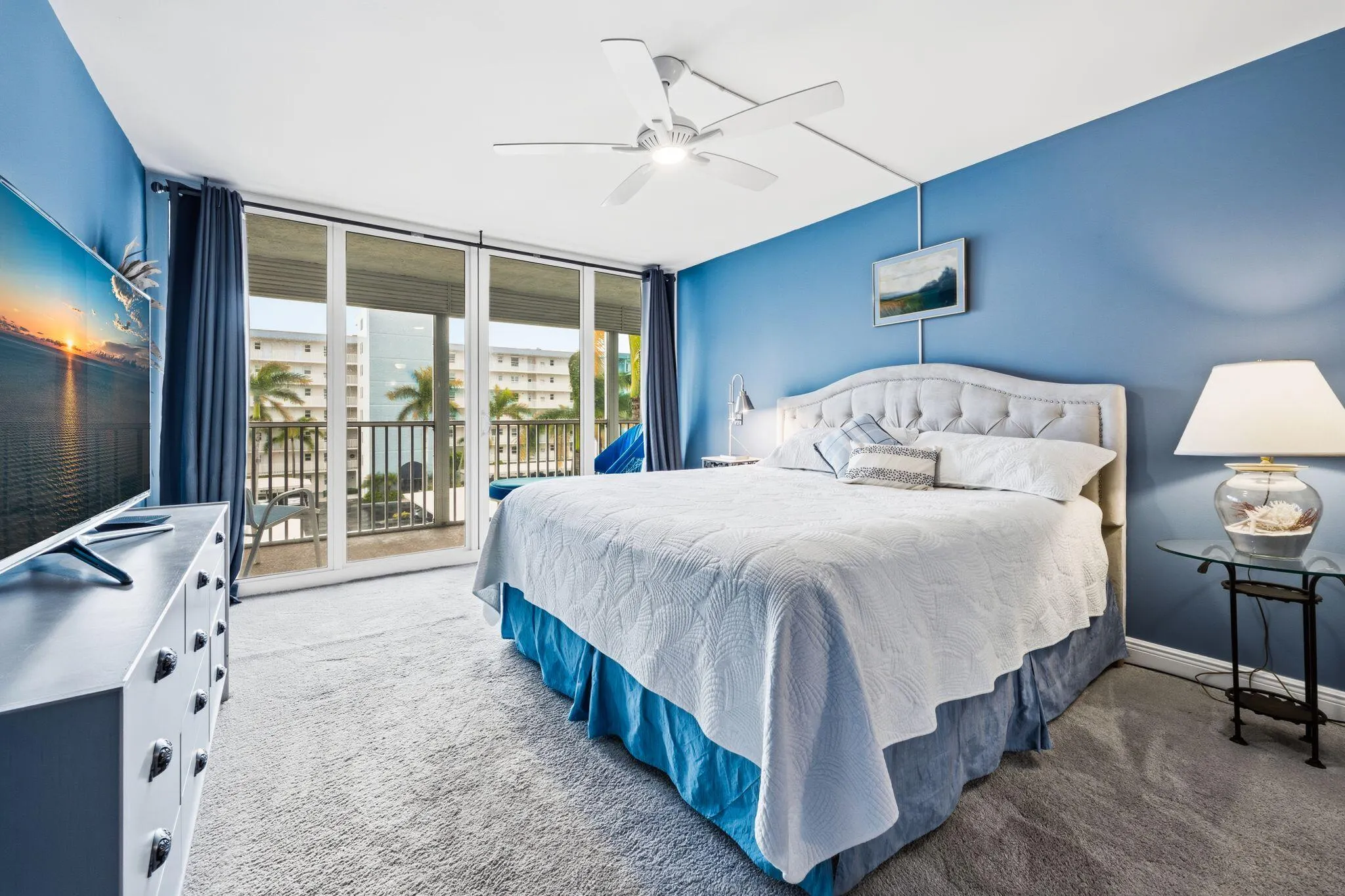 1 Harbourside Drive #1403