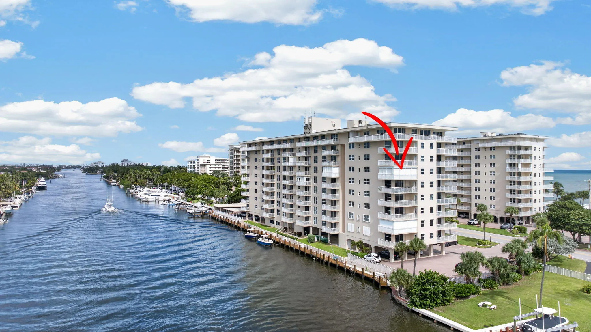1050 HILLSBORO MILE #702W