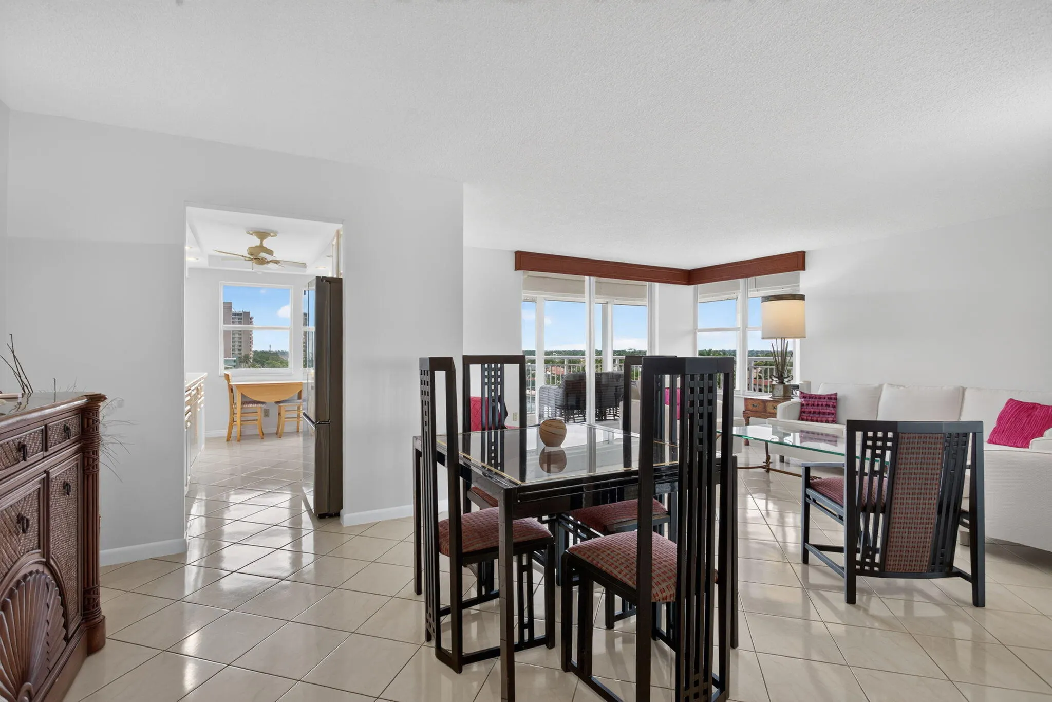1050 HILLSBORO MILE #702W