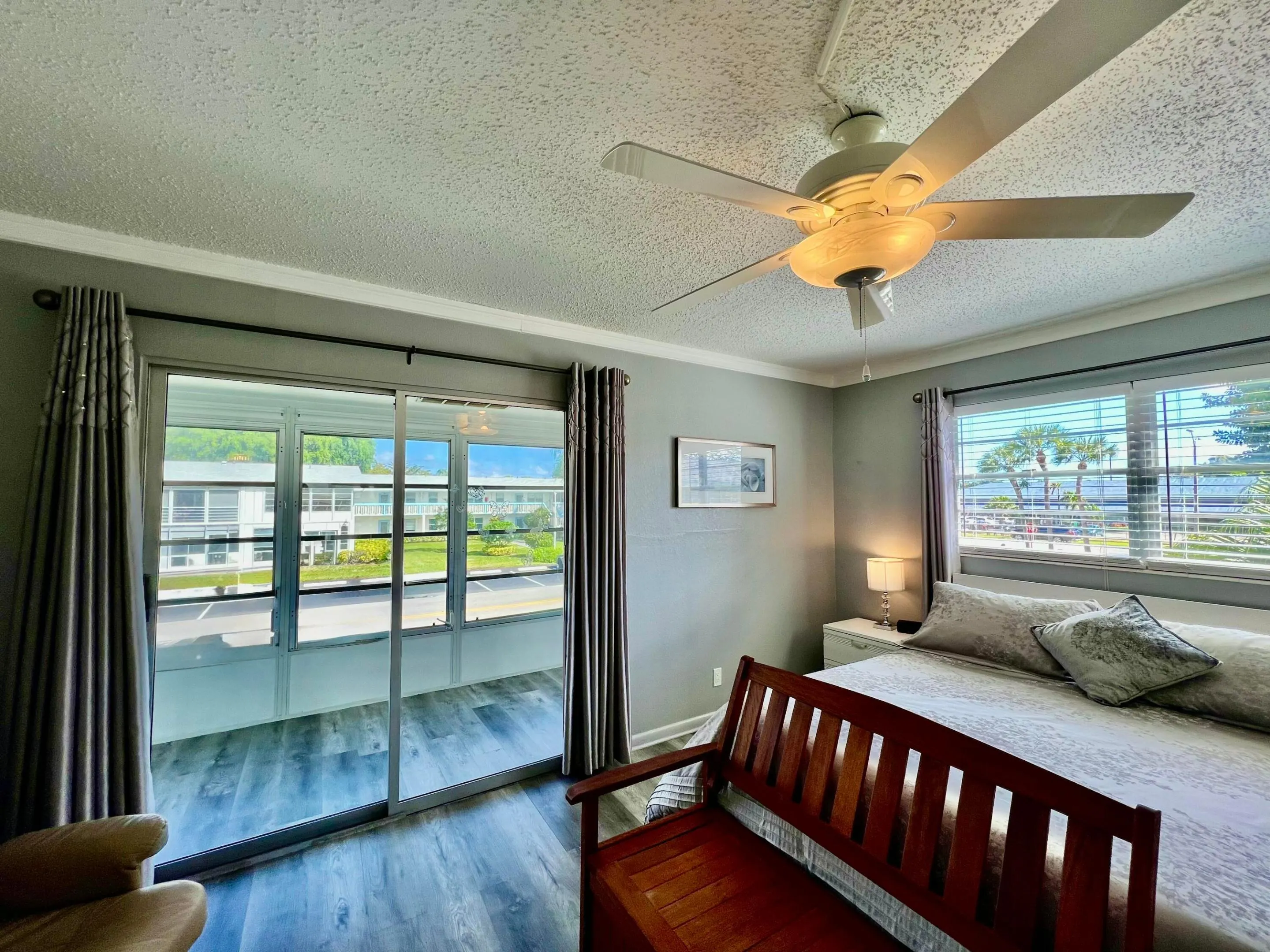 225 WESTBURY L Circle #225