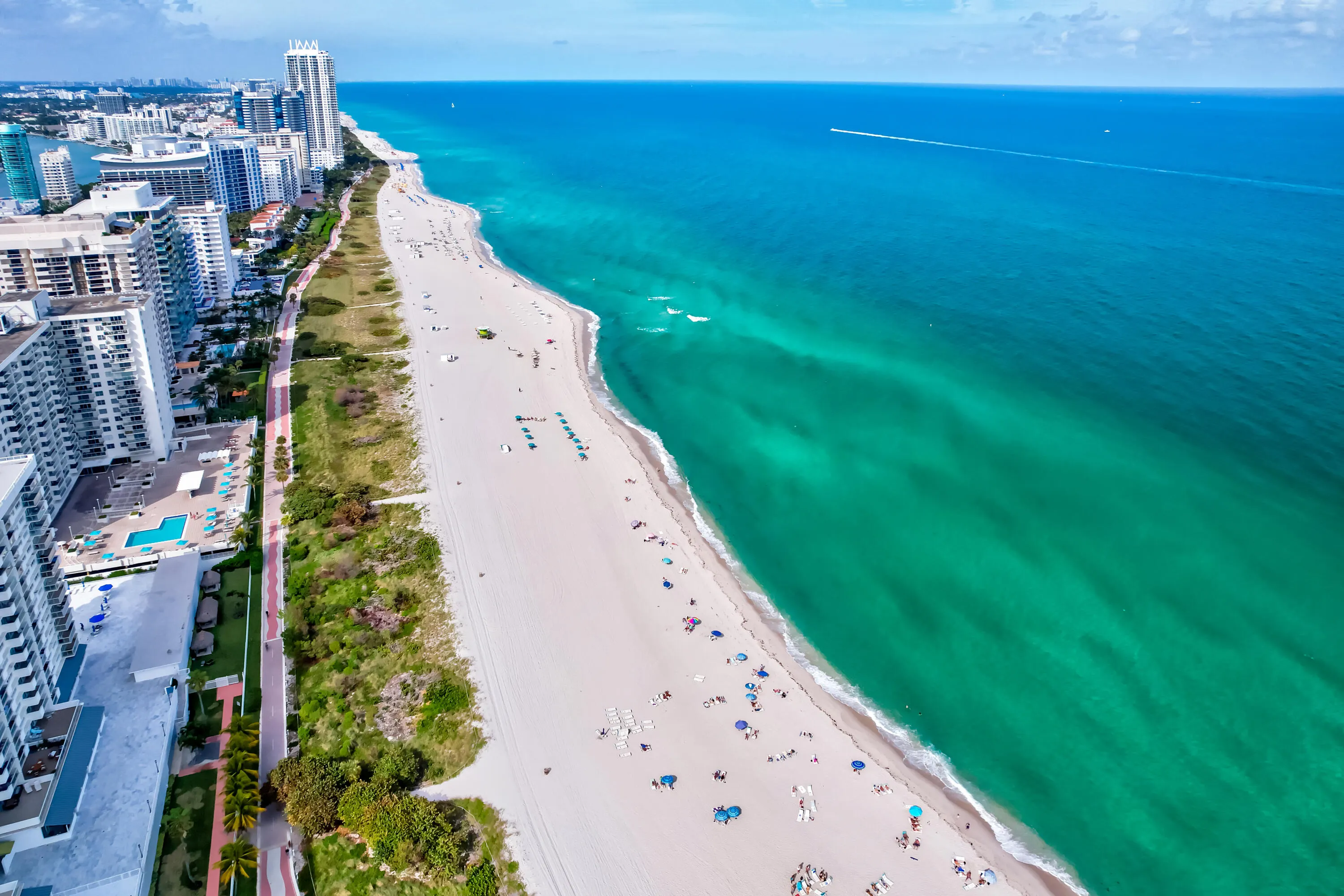 5600 Collins Avenue #6M