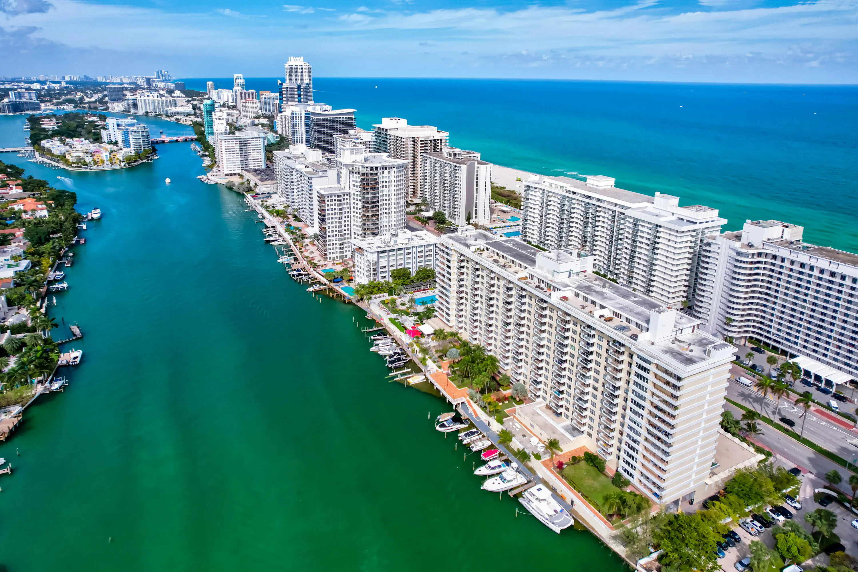5600 Collins Avenue #6M