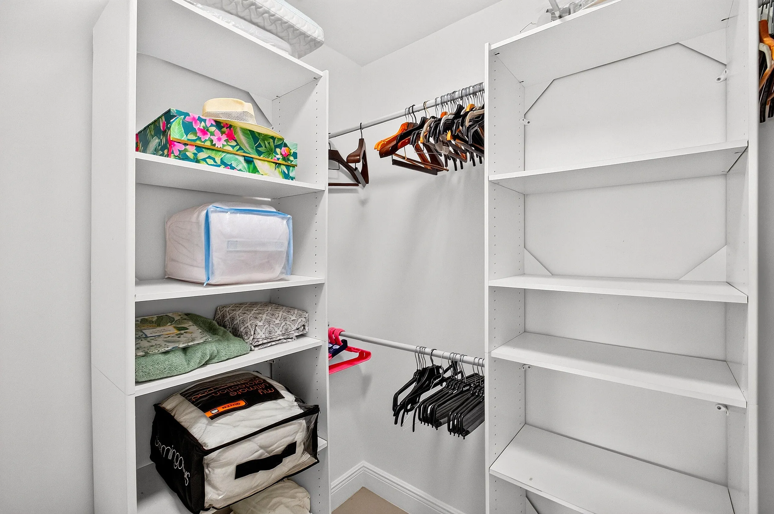5600 Collins Avenue #6M